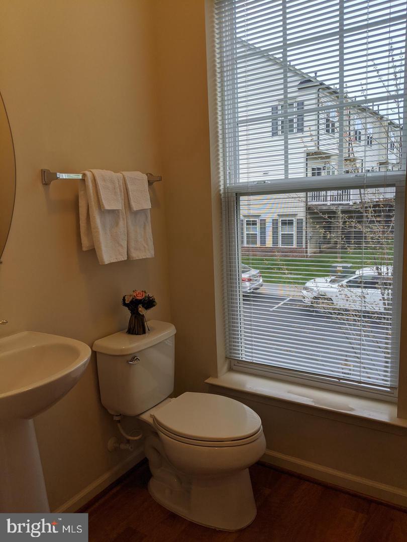 GALLERY PARK - Residential Lease