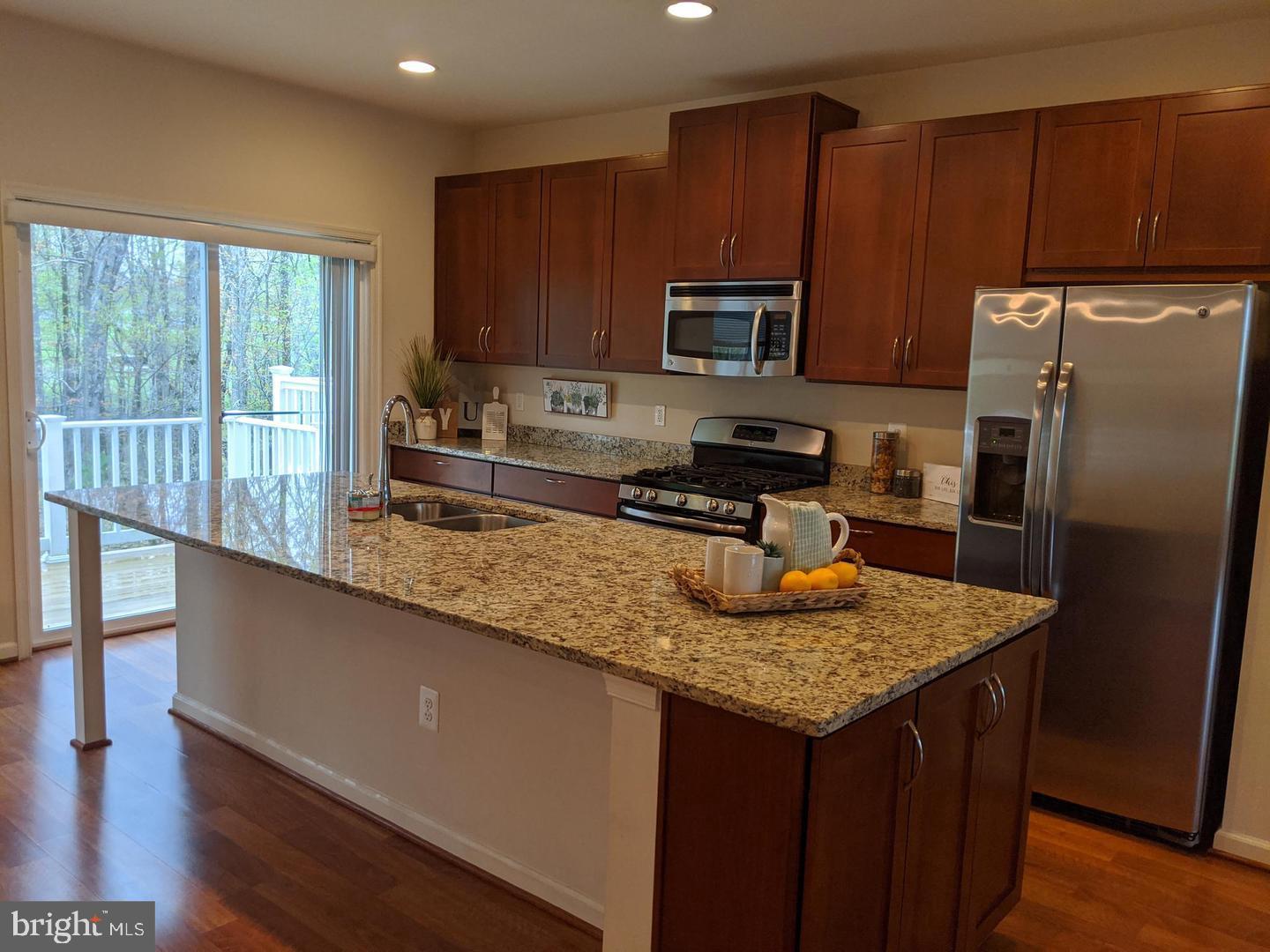 GALLERY PARK - Residential Lease