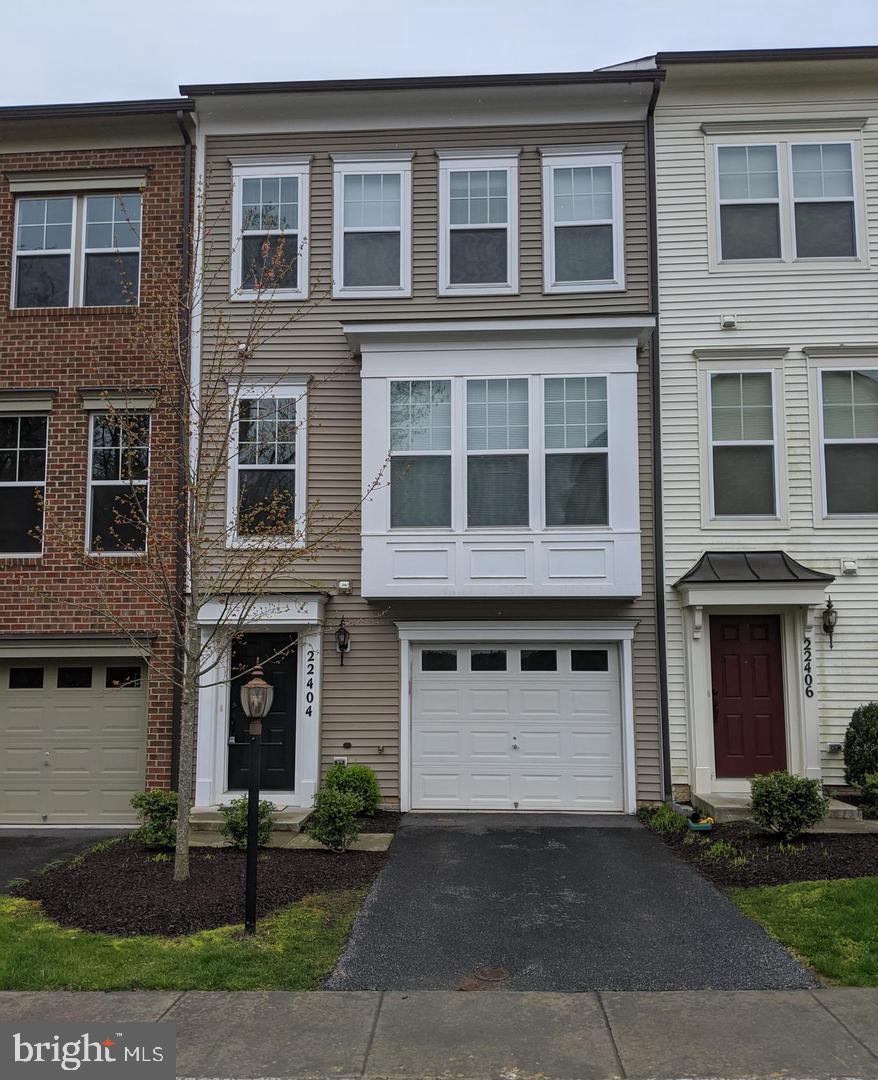 GALLERY PARK - Residential Lease