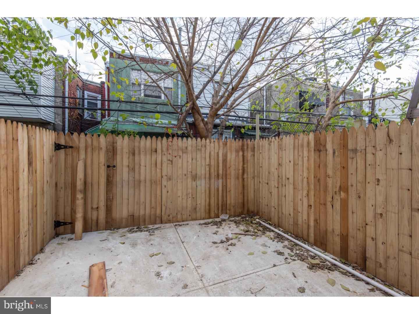 POINT BREEZE - Residential