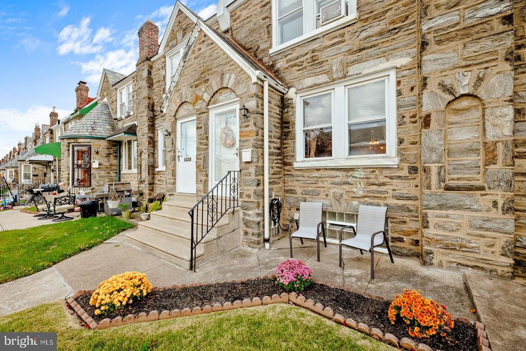 Photo of 3108 Longshore Avenue, PHILADELPHIA, PA 19149 (MLS # PAPH2559772)