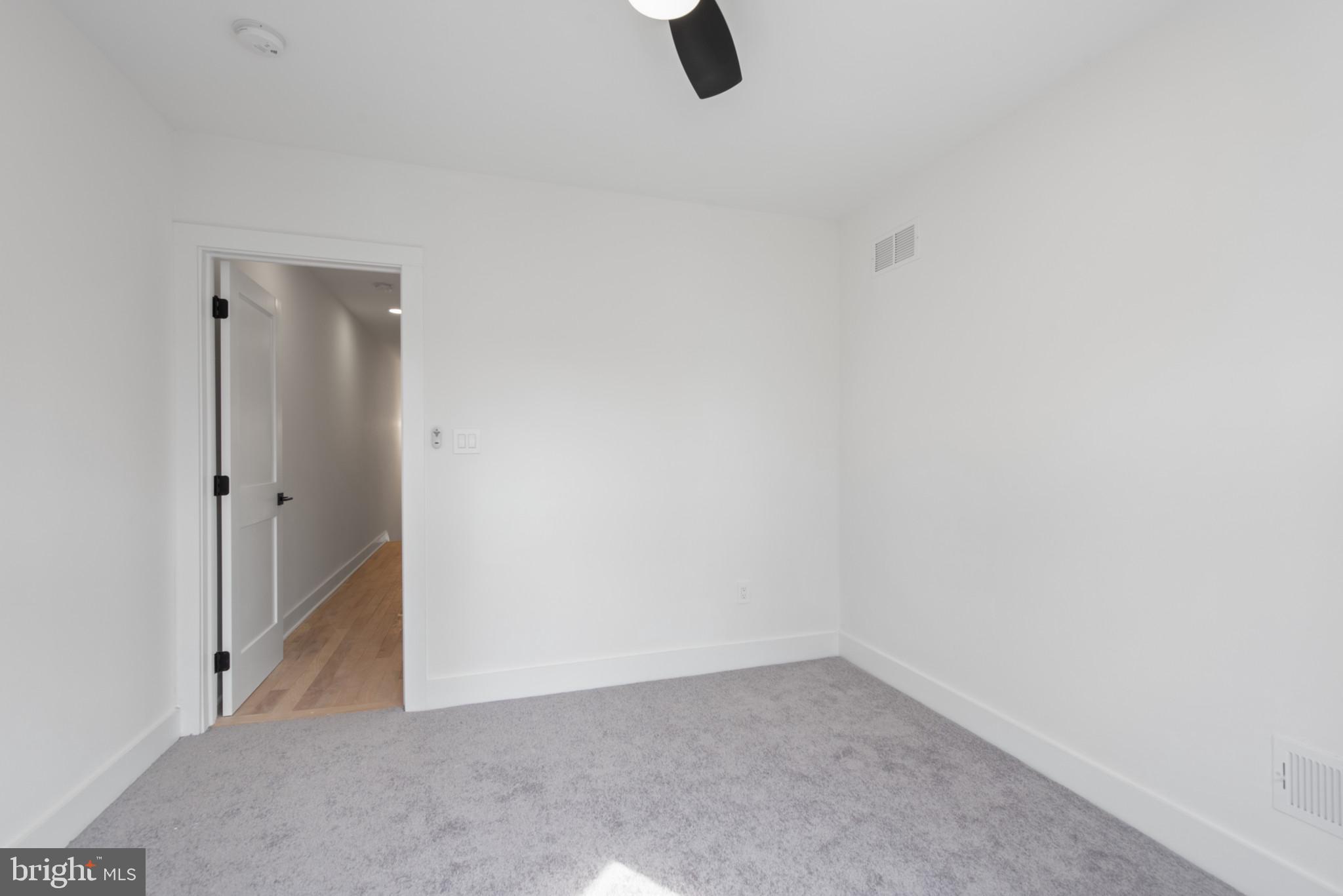 OLIVER - Residential