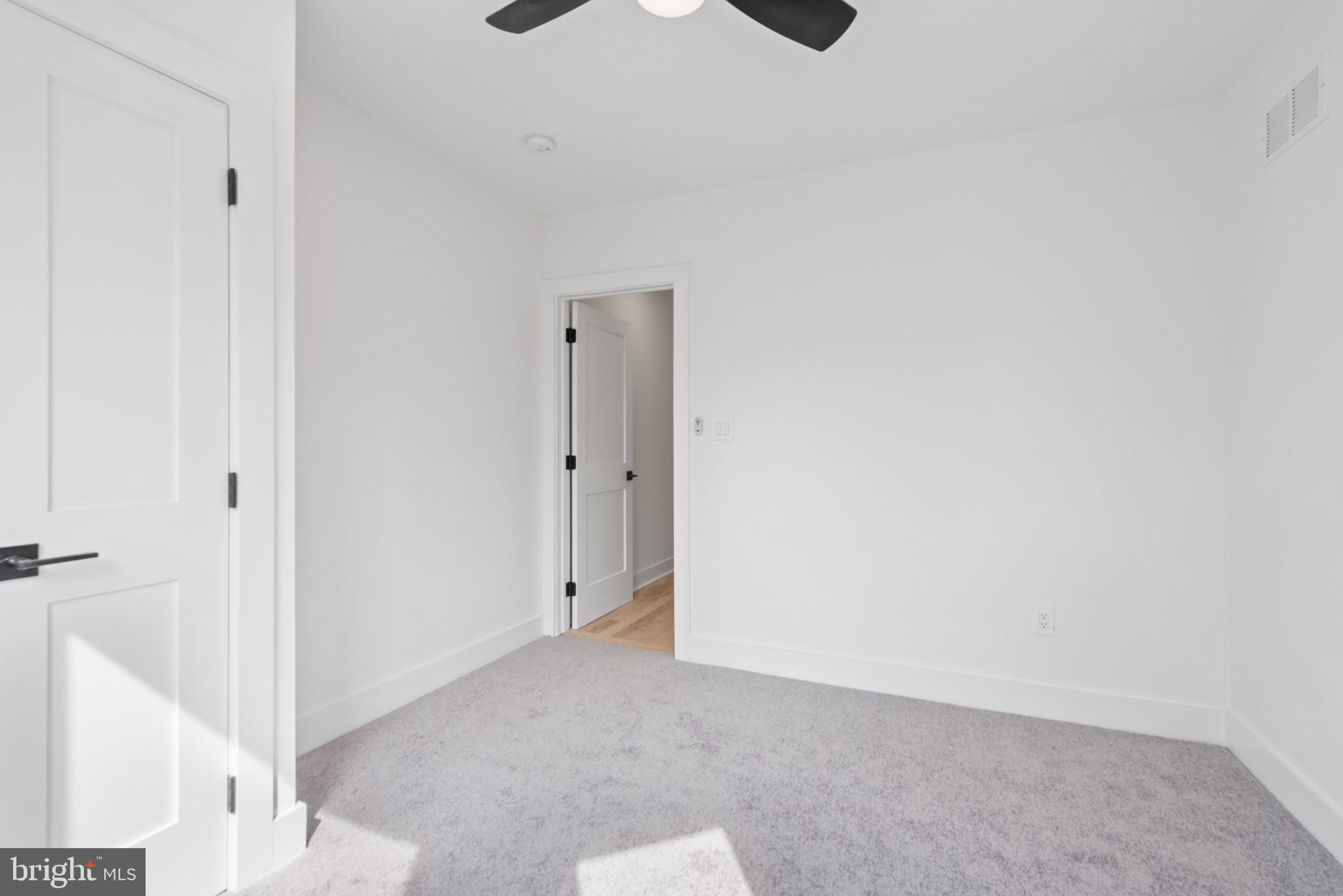 OLIVER - Residential