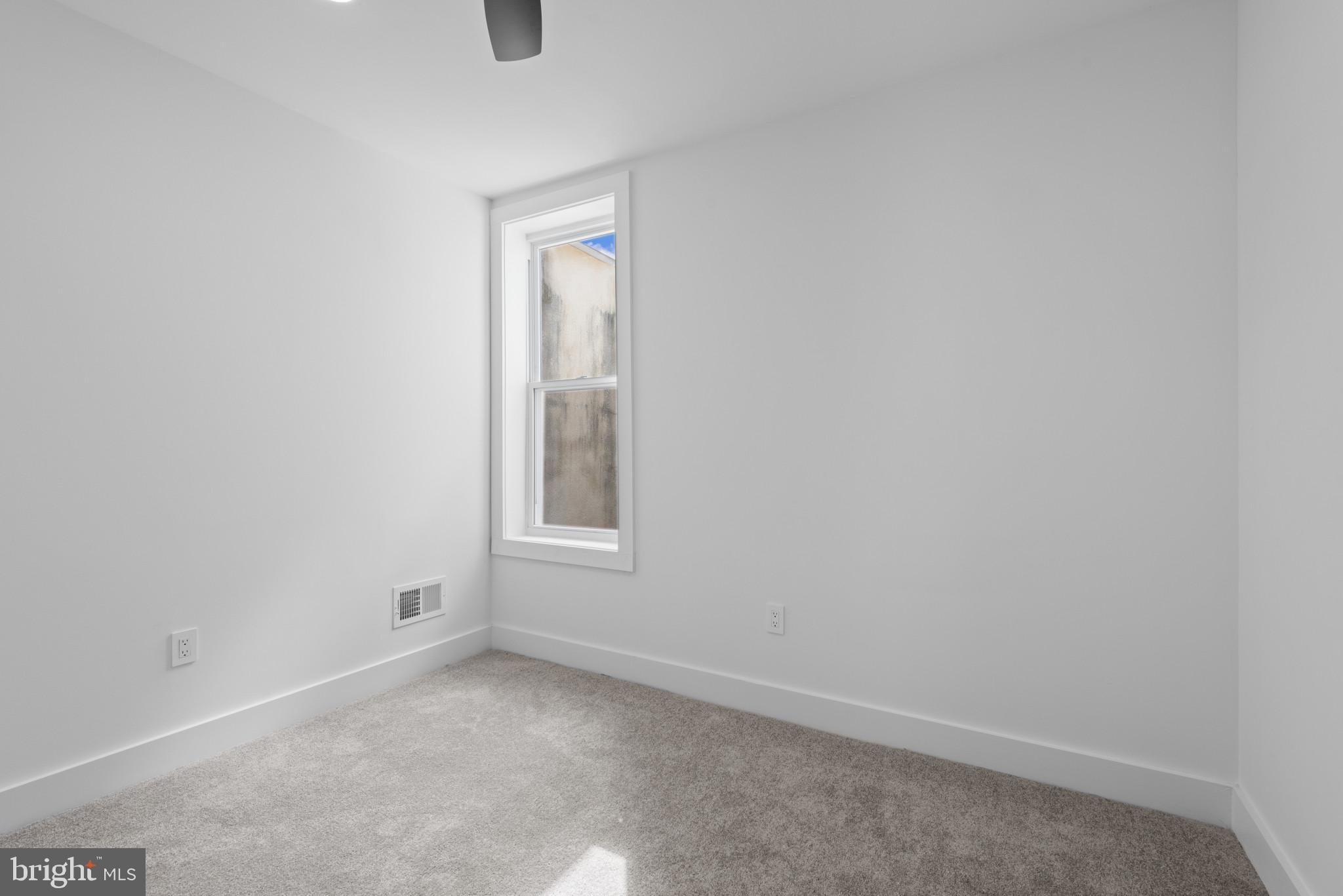 OLIVER - Residential