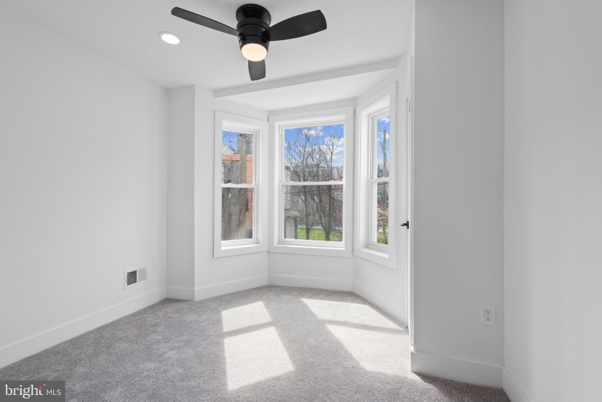 OLIVER - Residential