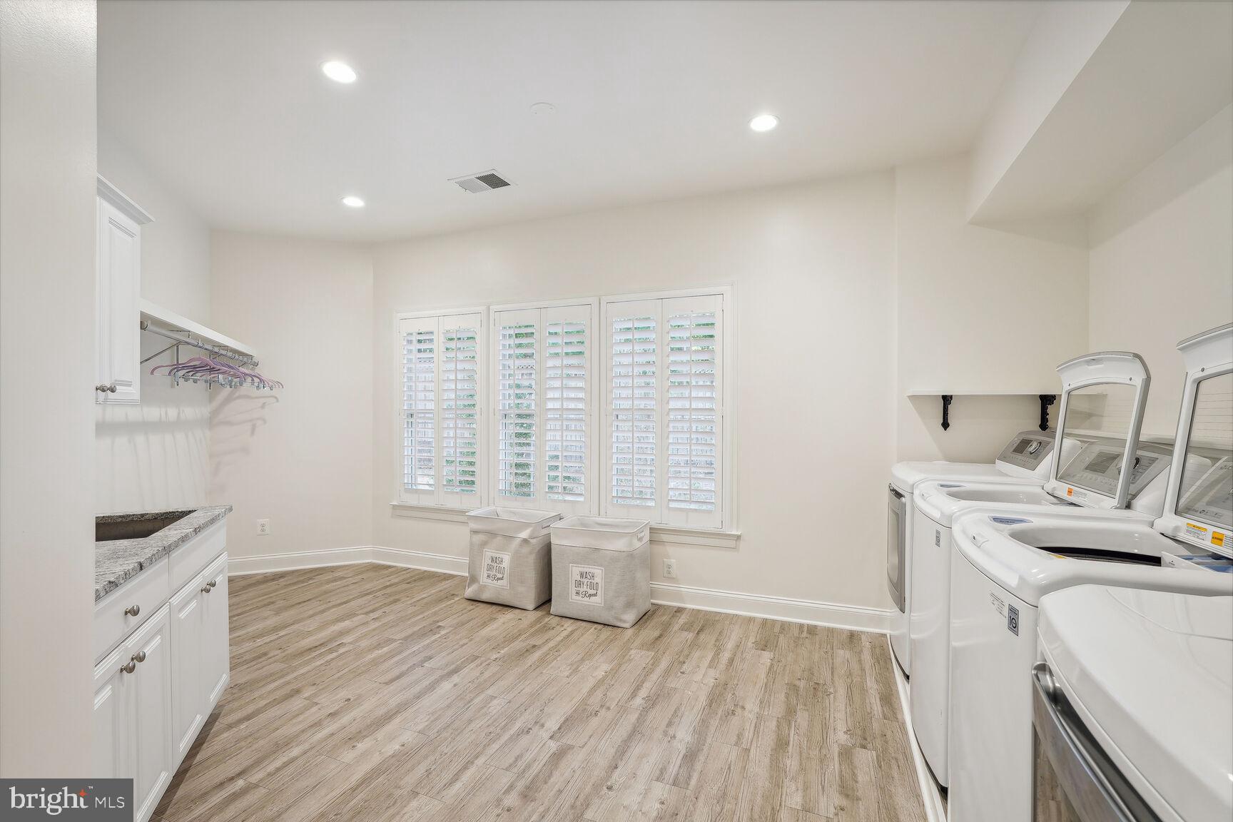 CHALICE CREST - Residential