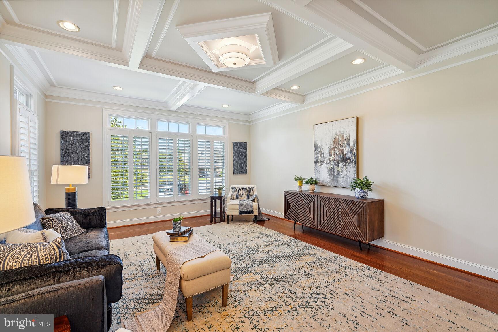 CHALICE CREST - Residential