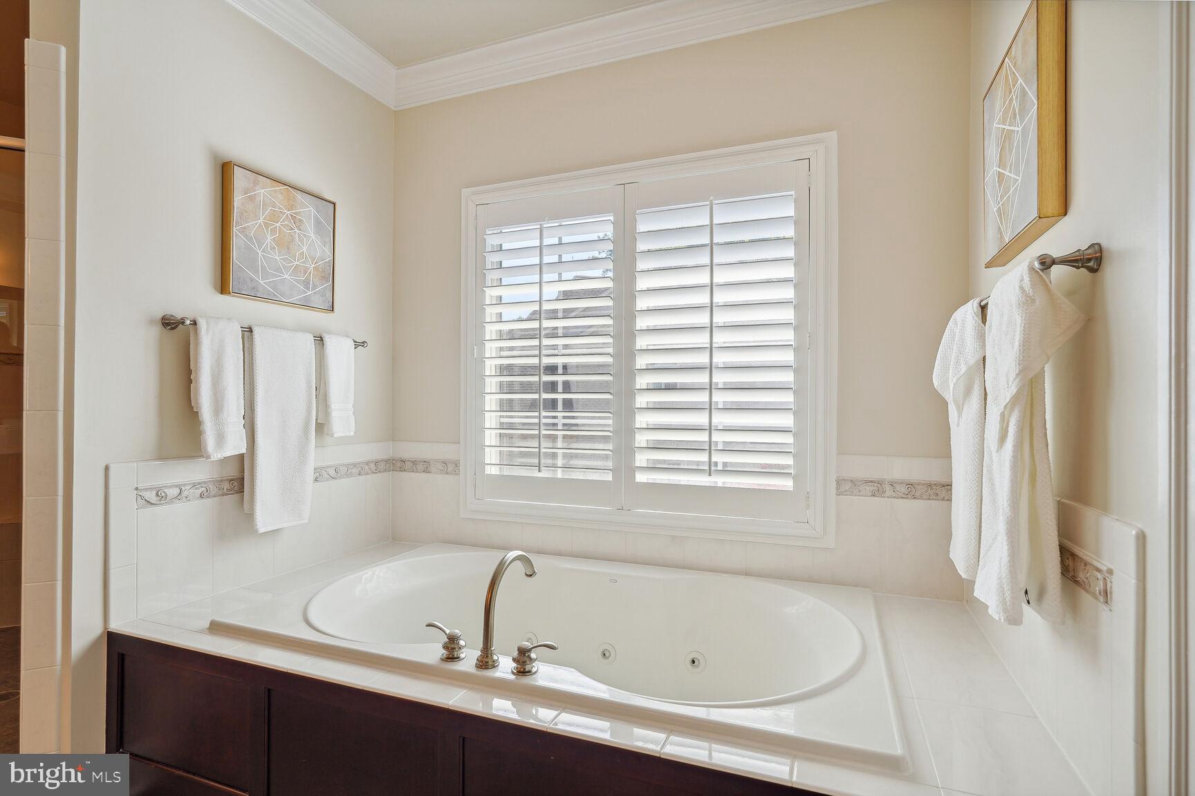 CHALICE CREST - Residential