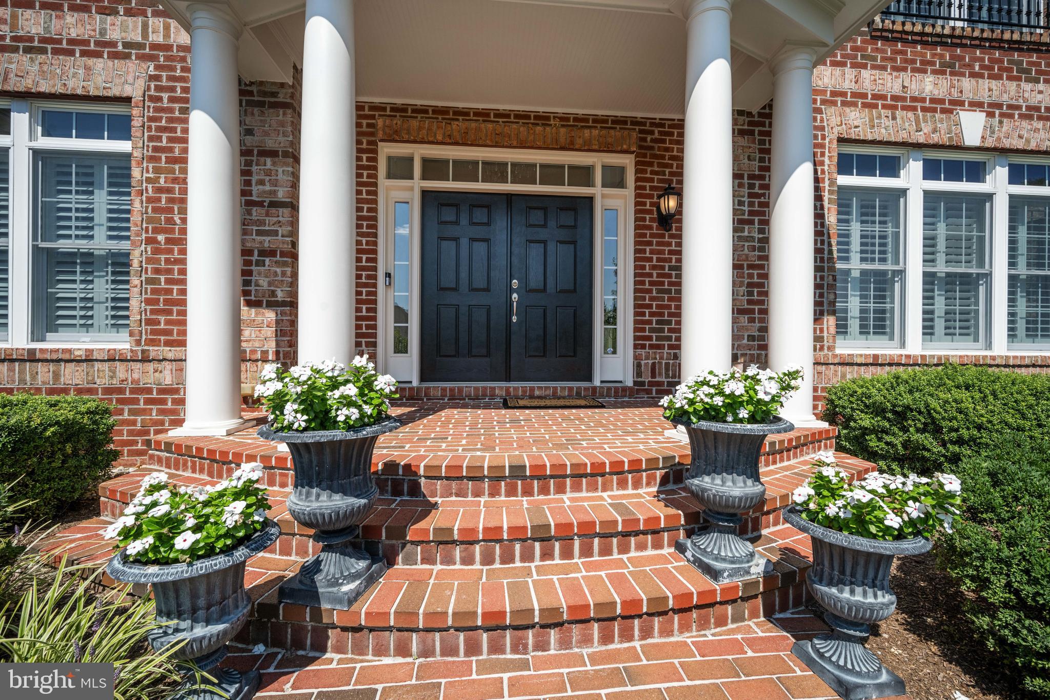 CHALICE CREST - Residential