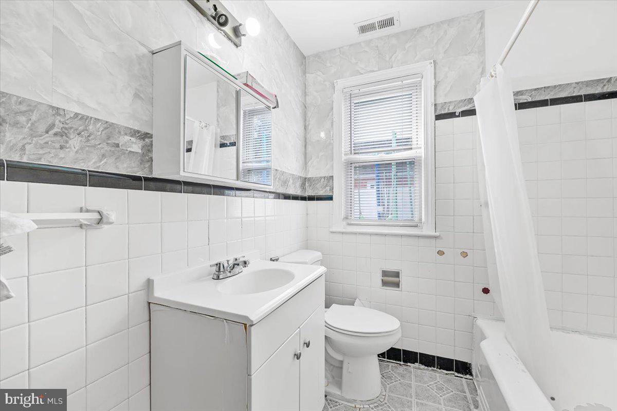 RADIANT VALLEY - Residential