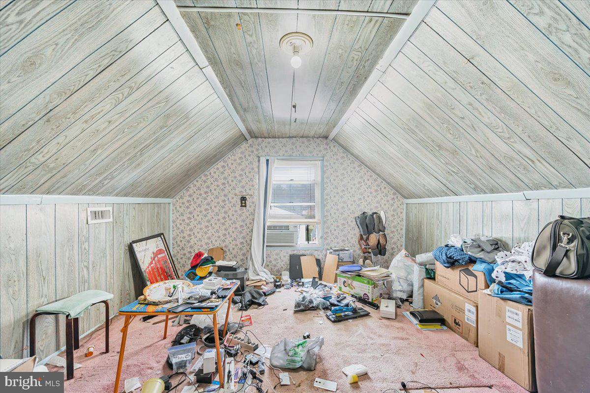 RADIANT VALLEY - Residential