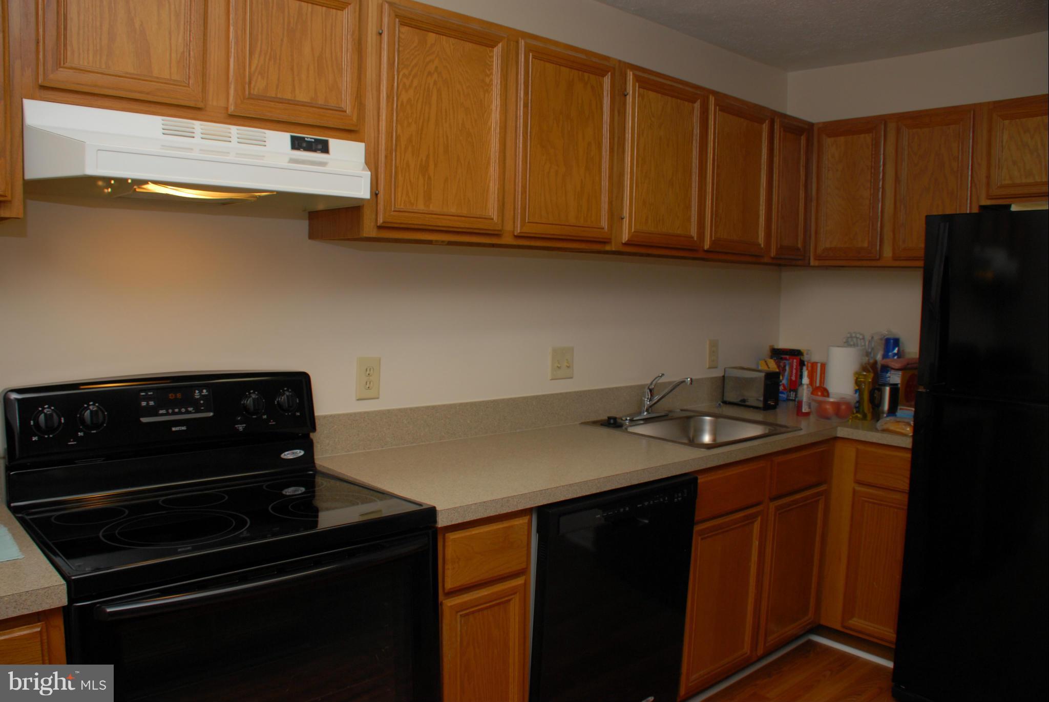 LAUREL GLEN - Residential