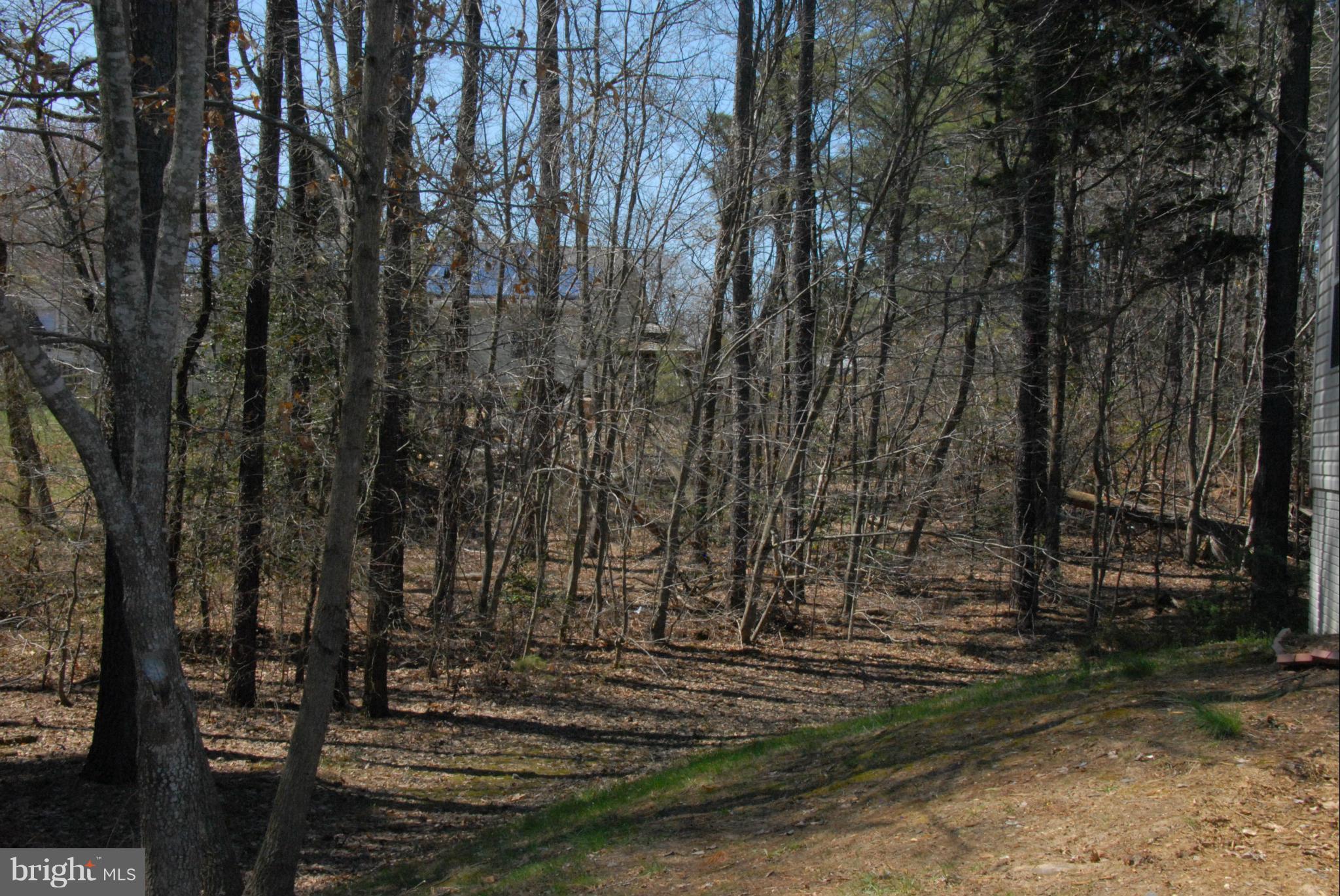 LAUREL GLEN - Residential