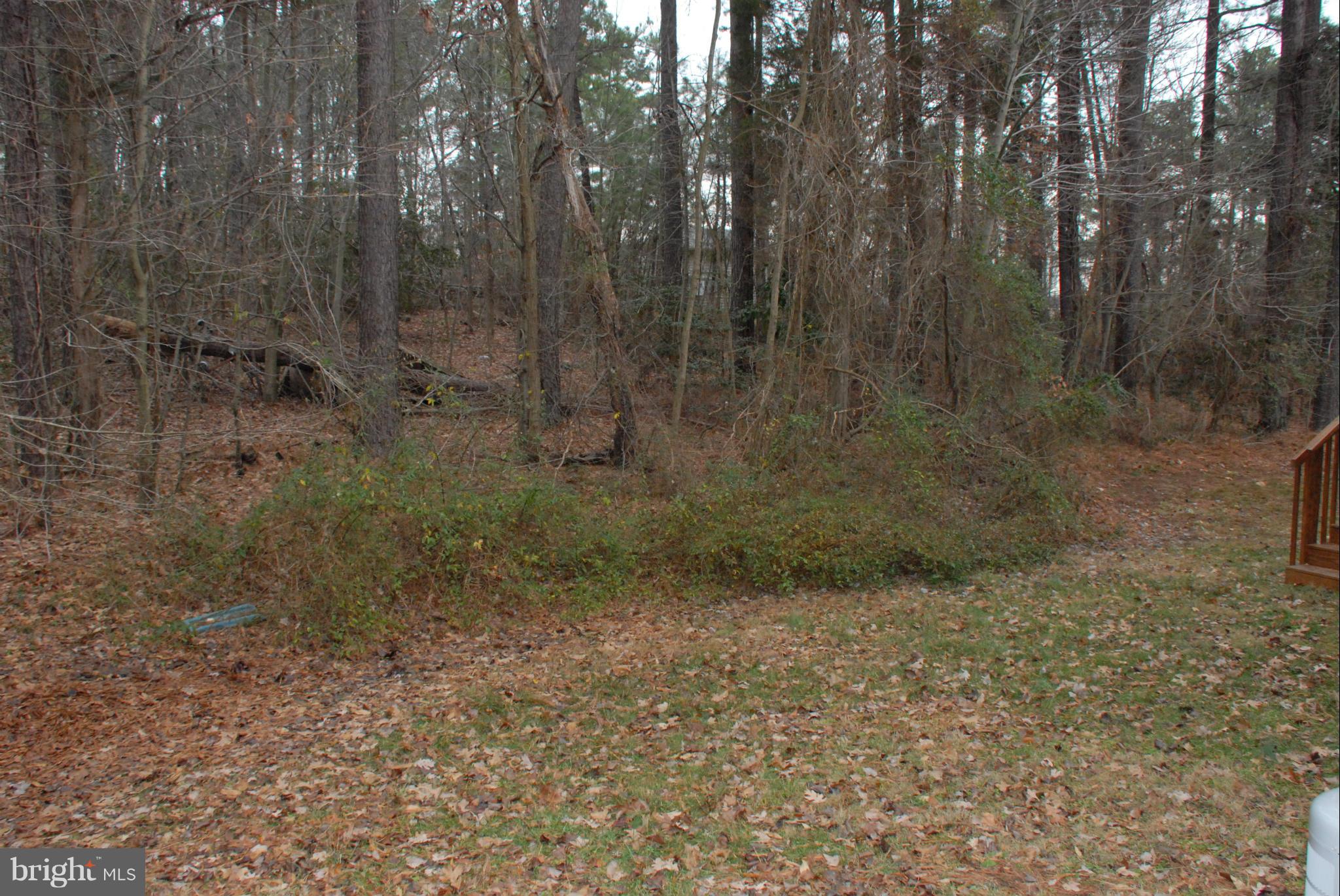 LAUREL GLEN - Residential