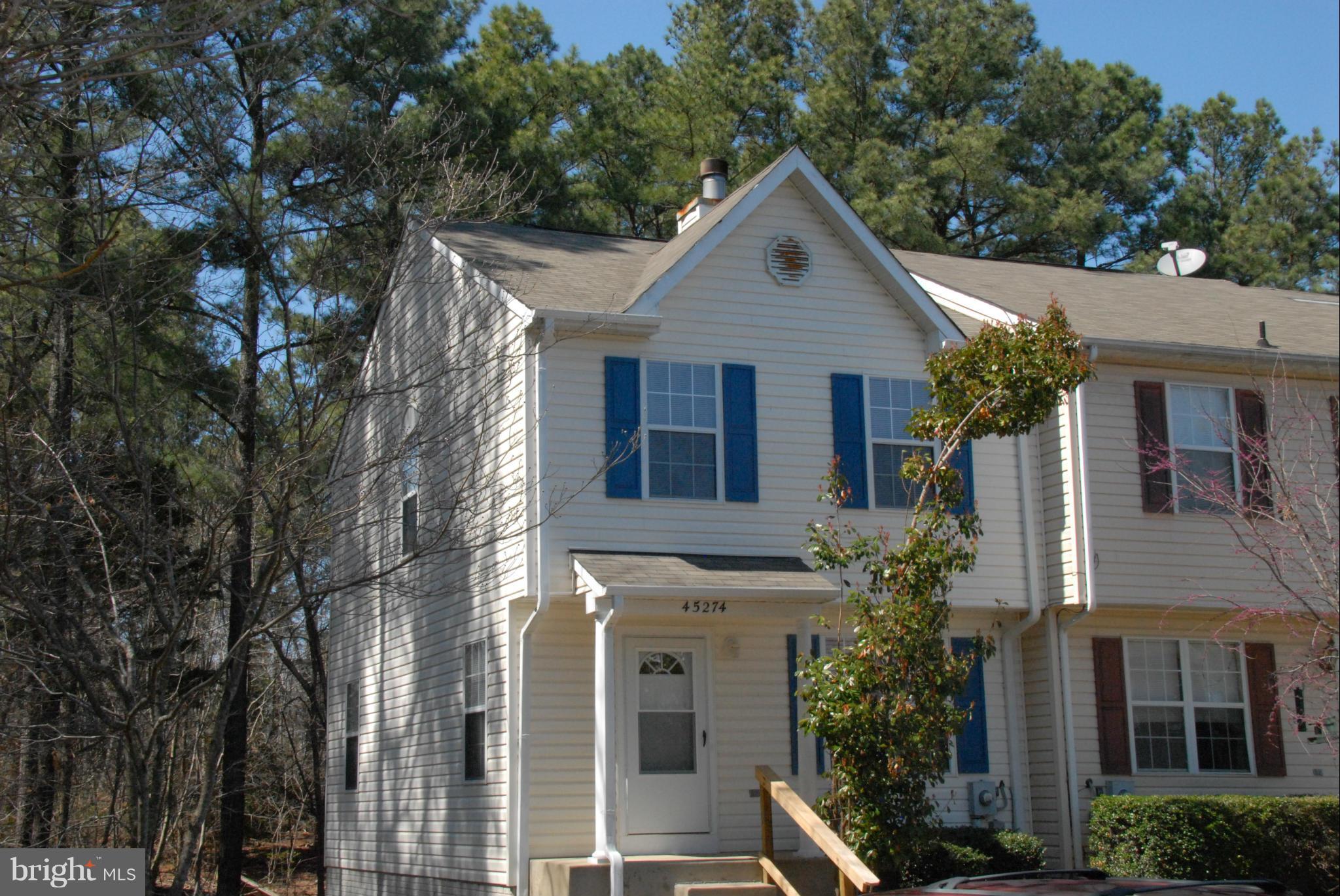 LAUREL GLEN - Residential