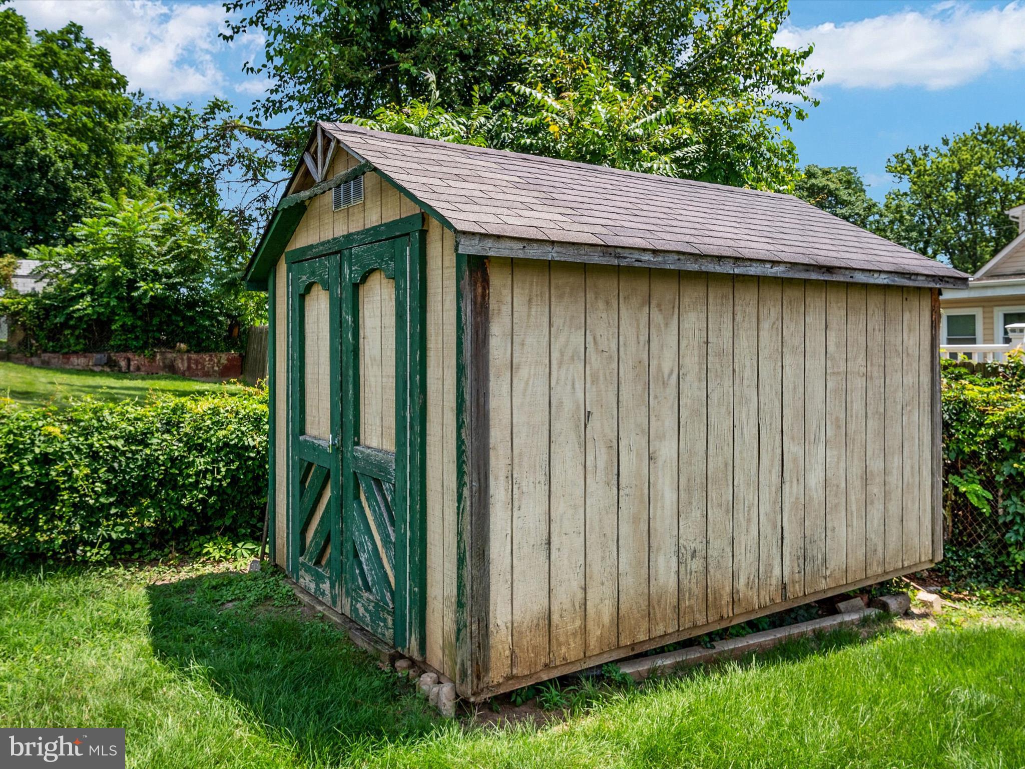 FERNDALE - Residential