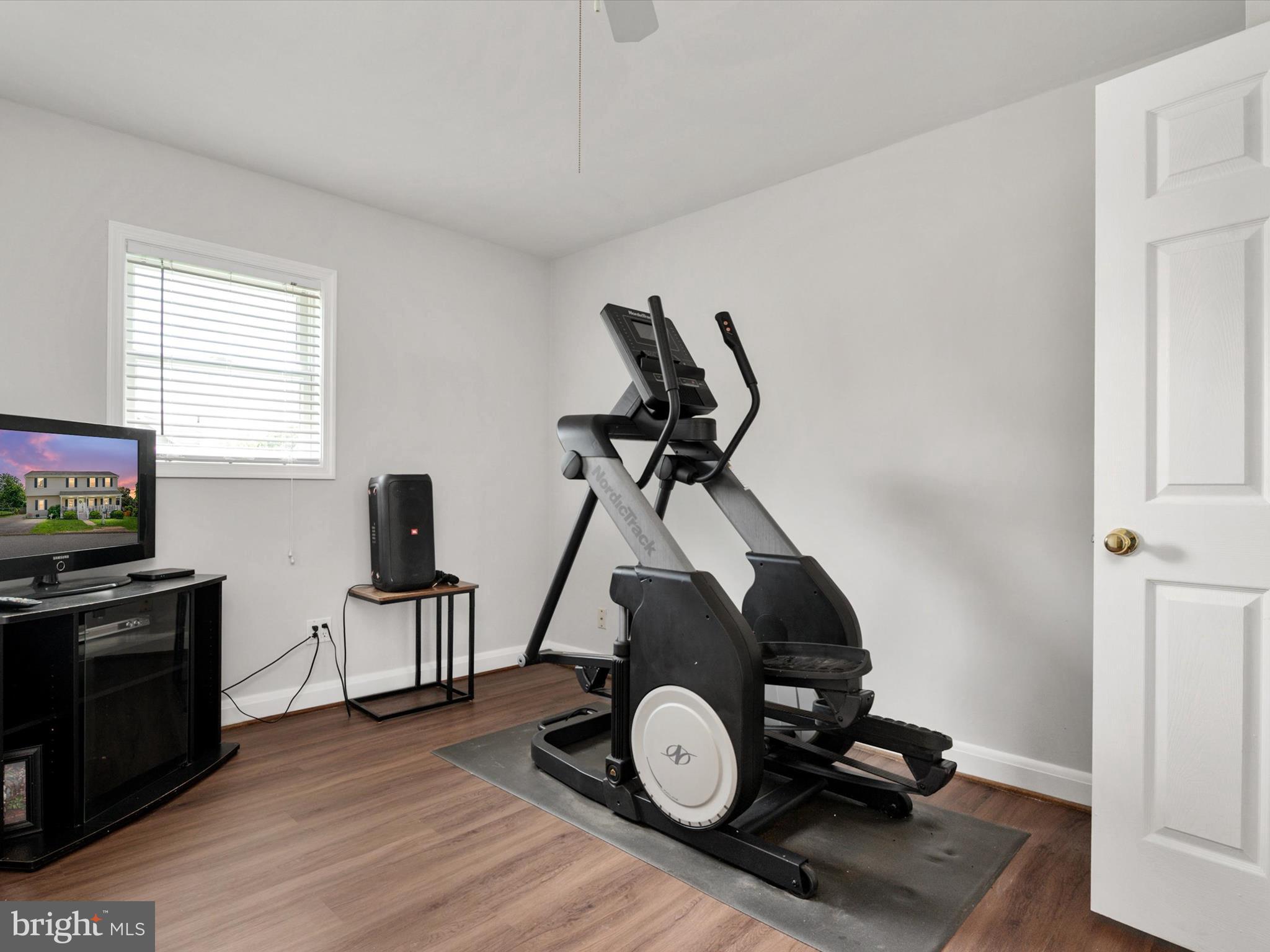 FERNDALE - Residential