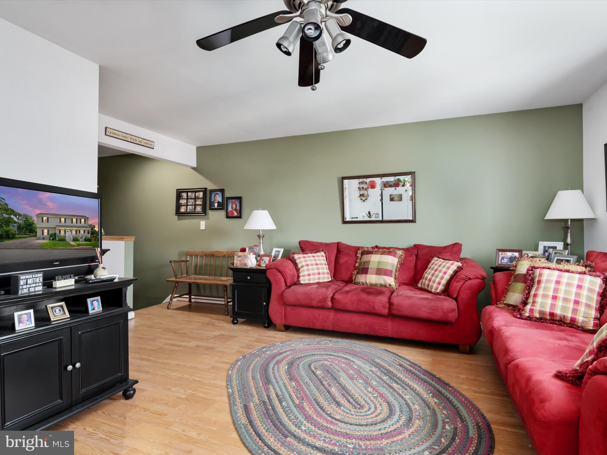 FERNDALE - Residential