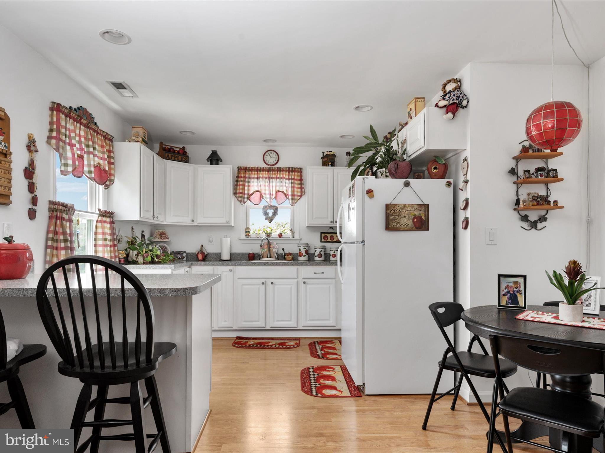 FERNDALE - Residential