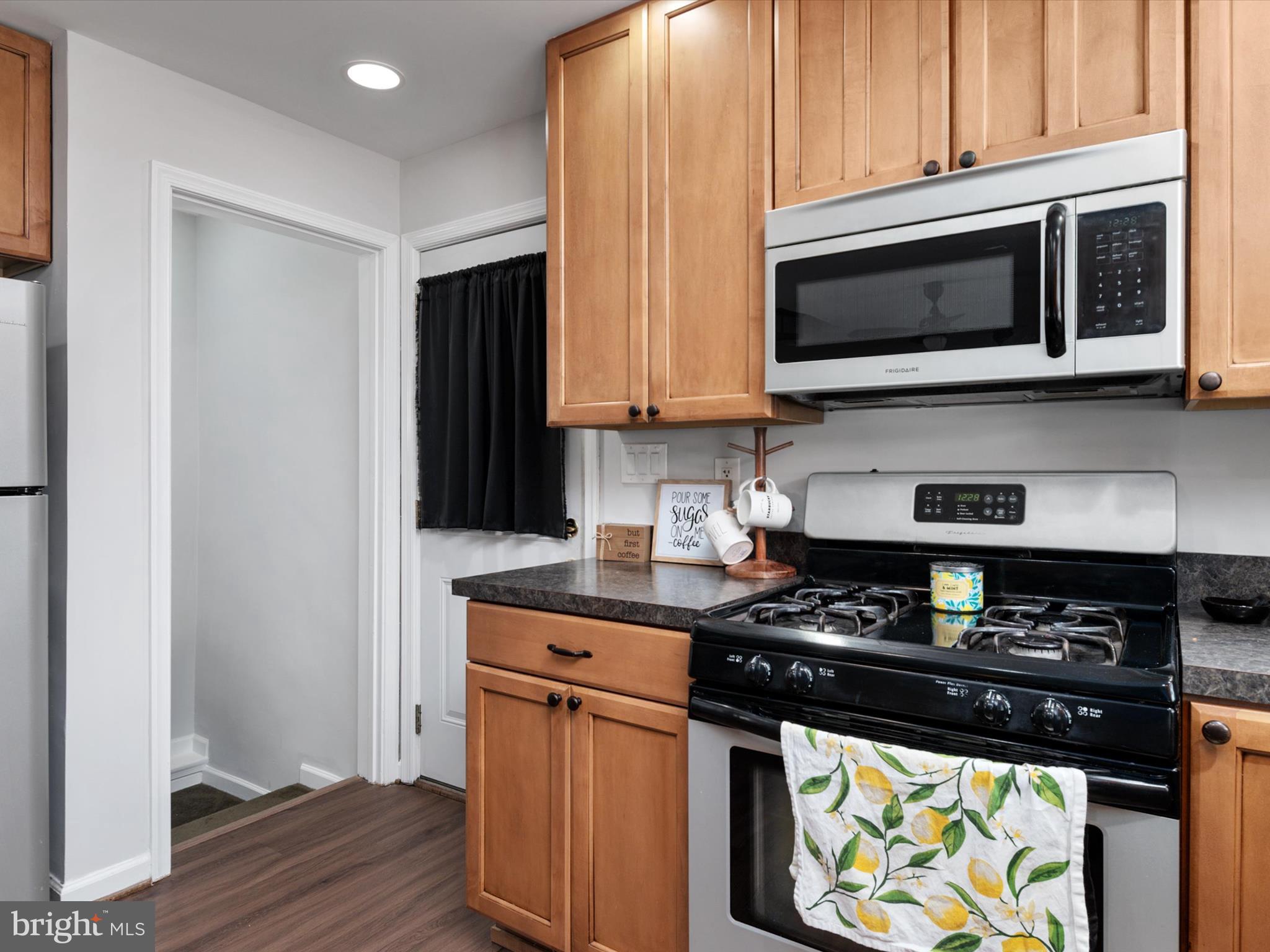 FERNDALE - Residential