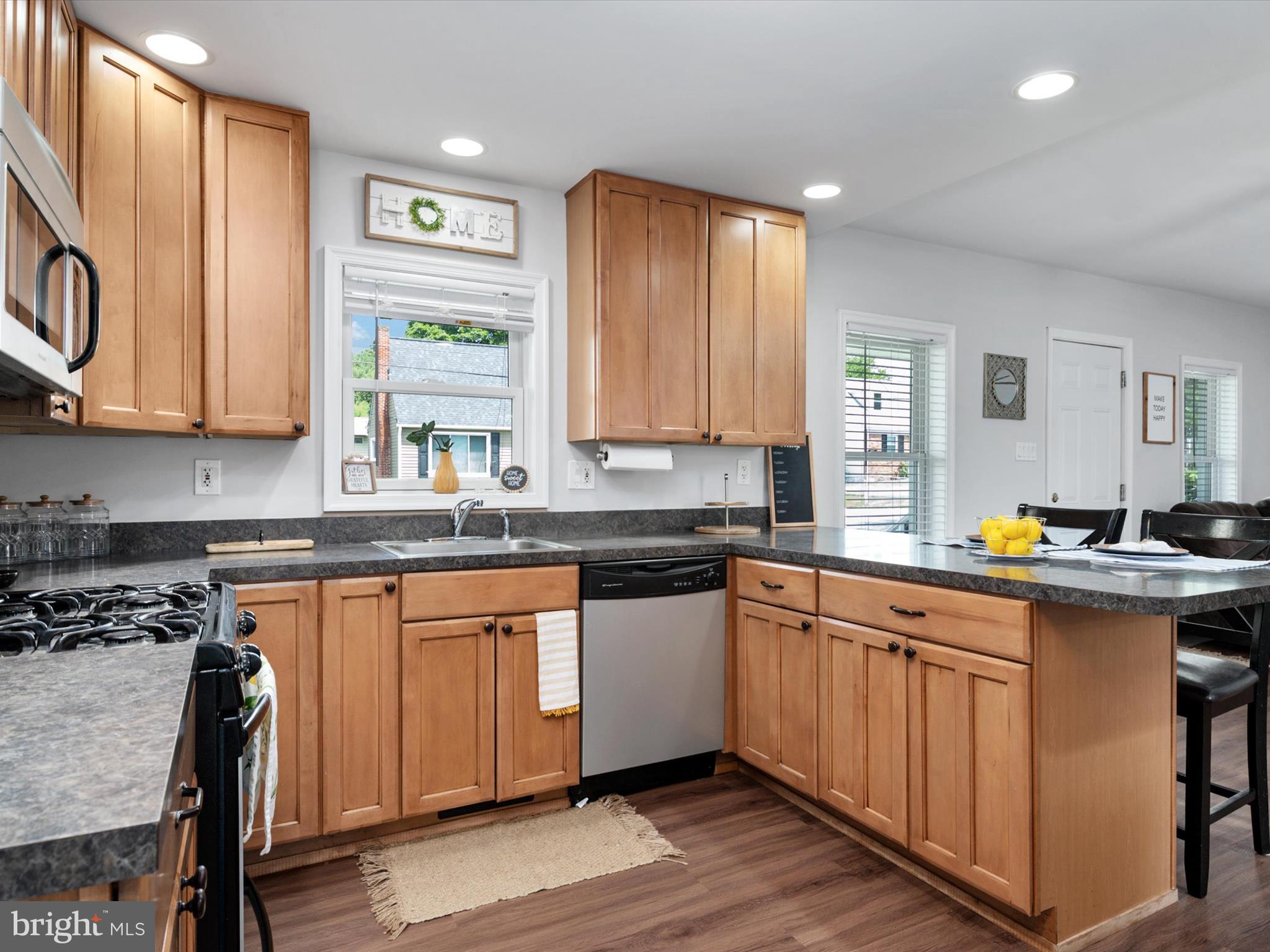 FERNDALE - Residential