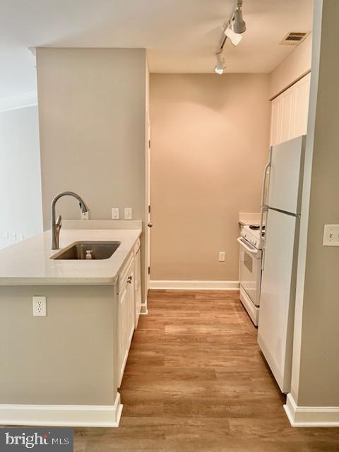 FITZ AT ROCKVILLE TOWN C - Residential Lease