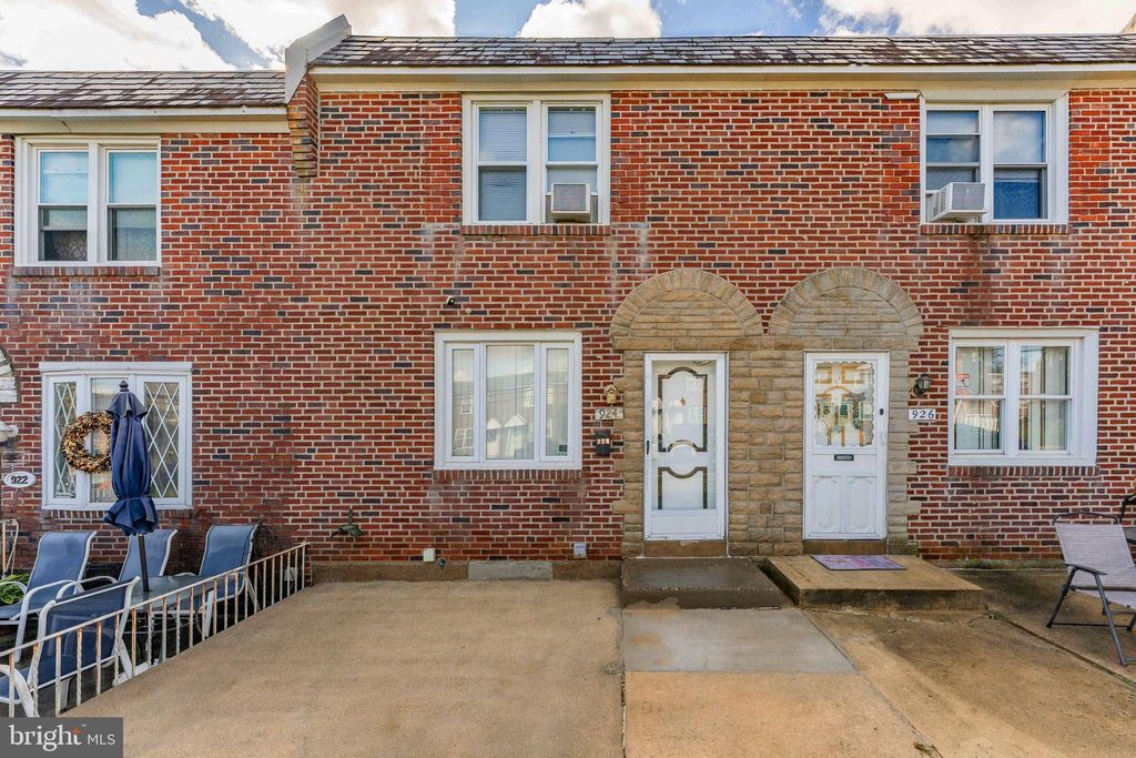 Photo of 924 Fairfax Road, DREXEL HILL, PA 19026 (MLS # PADE2100732)
