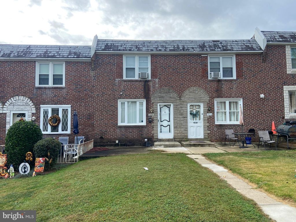 Photo of 924 Fairfax Road, DREXEL HILL, PA 19026 (MLS # PADE2100732)