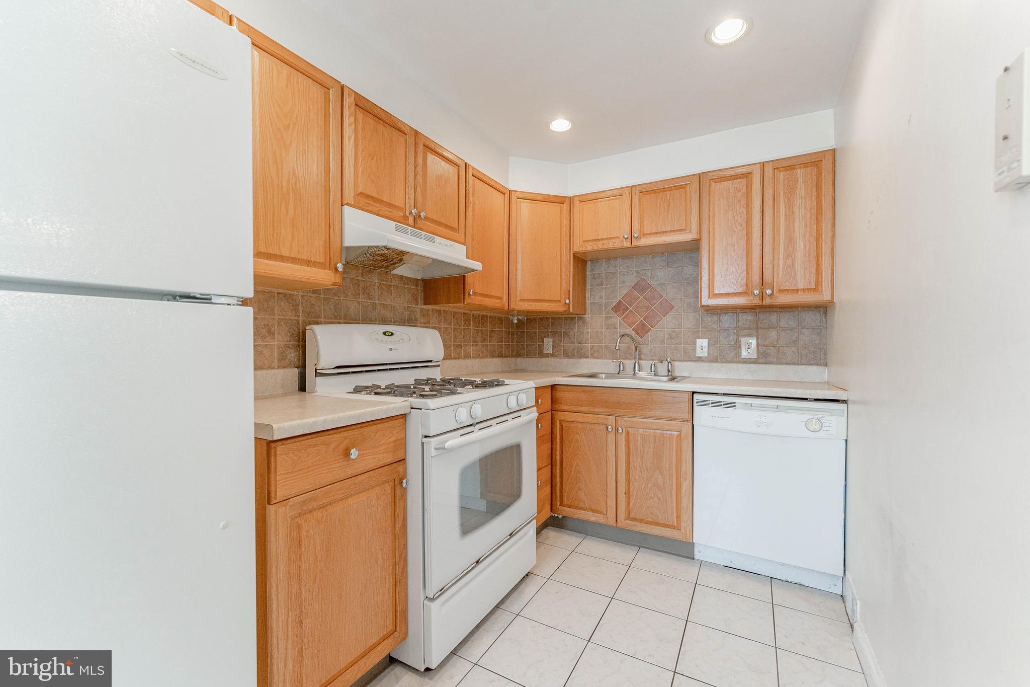 DREXEL PARK GARDEN - Residential