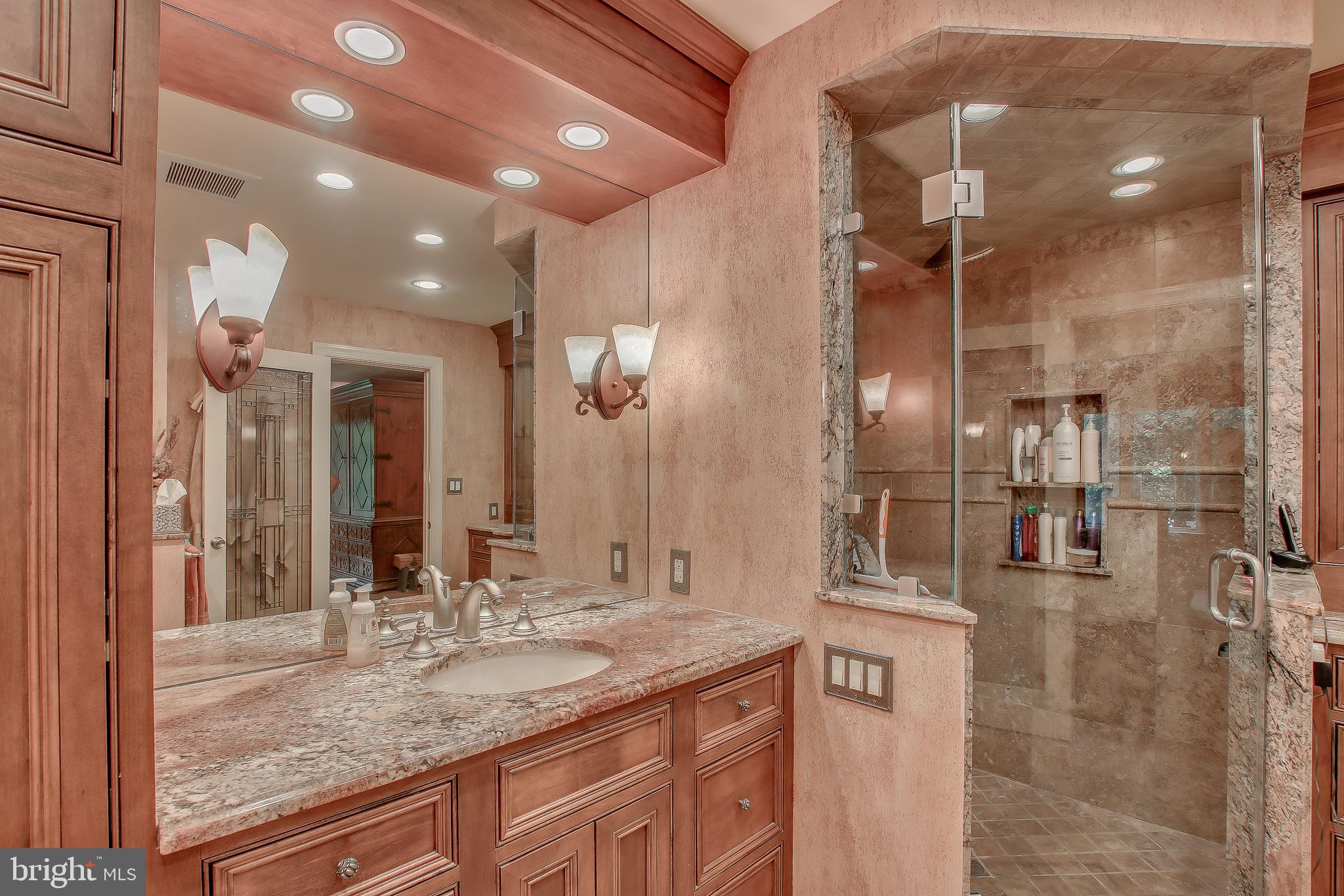 STEEPLECHASE - Residential