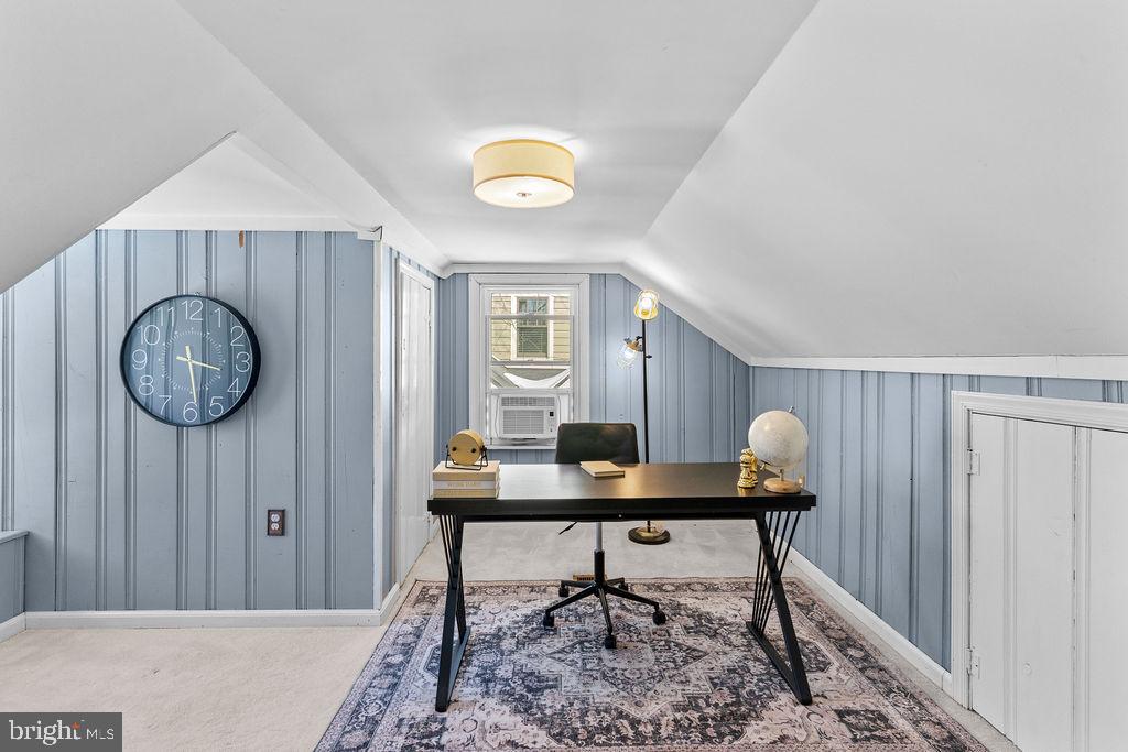 GARDEN CITY - Residential