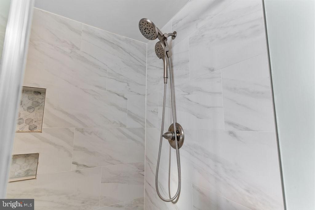 GARDEN CITY - Residential