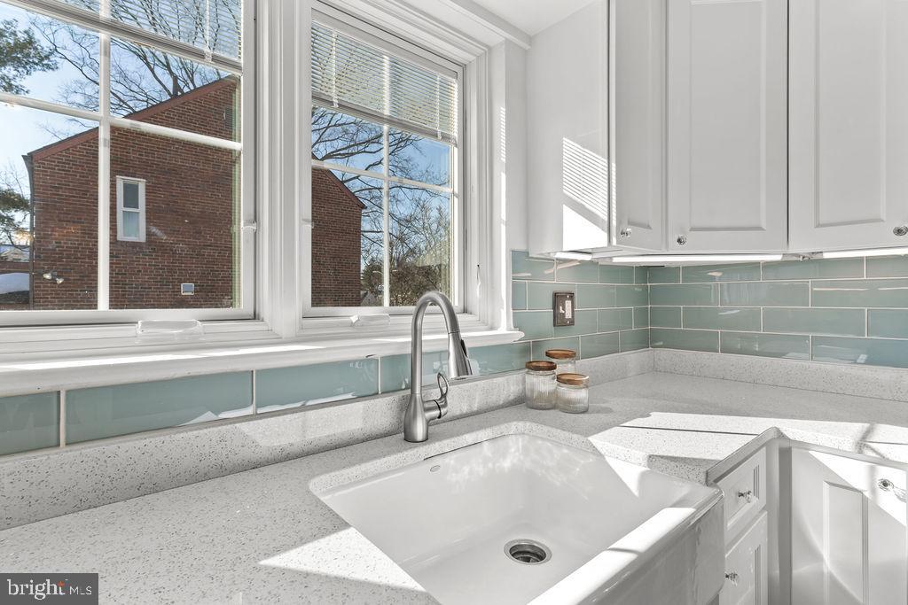 GARDEN CITY - Residential