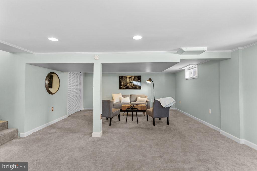 GARDEN CITY - Residential