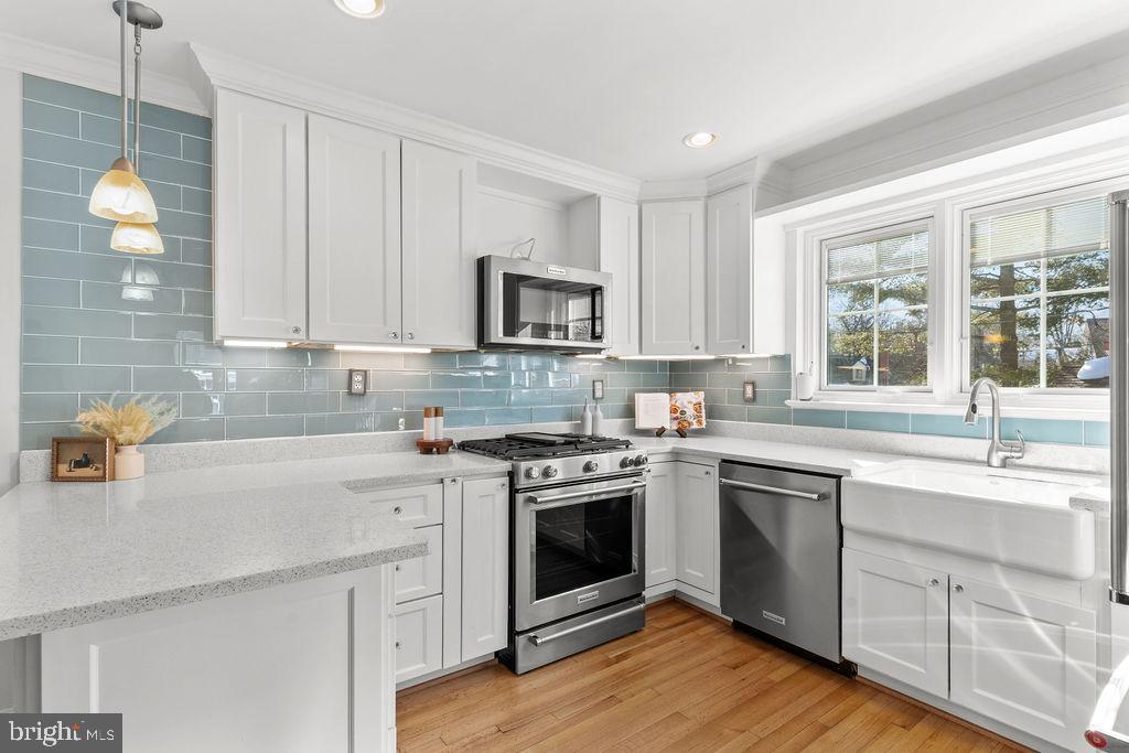 GARDEN CITY - Residential