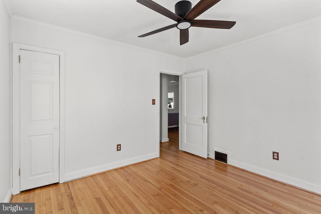 GARDEN CITY - Residential