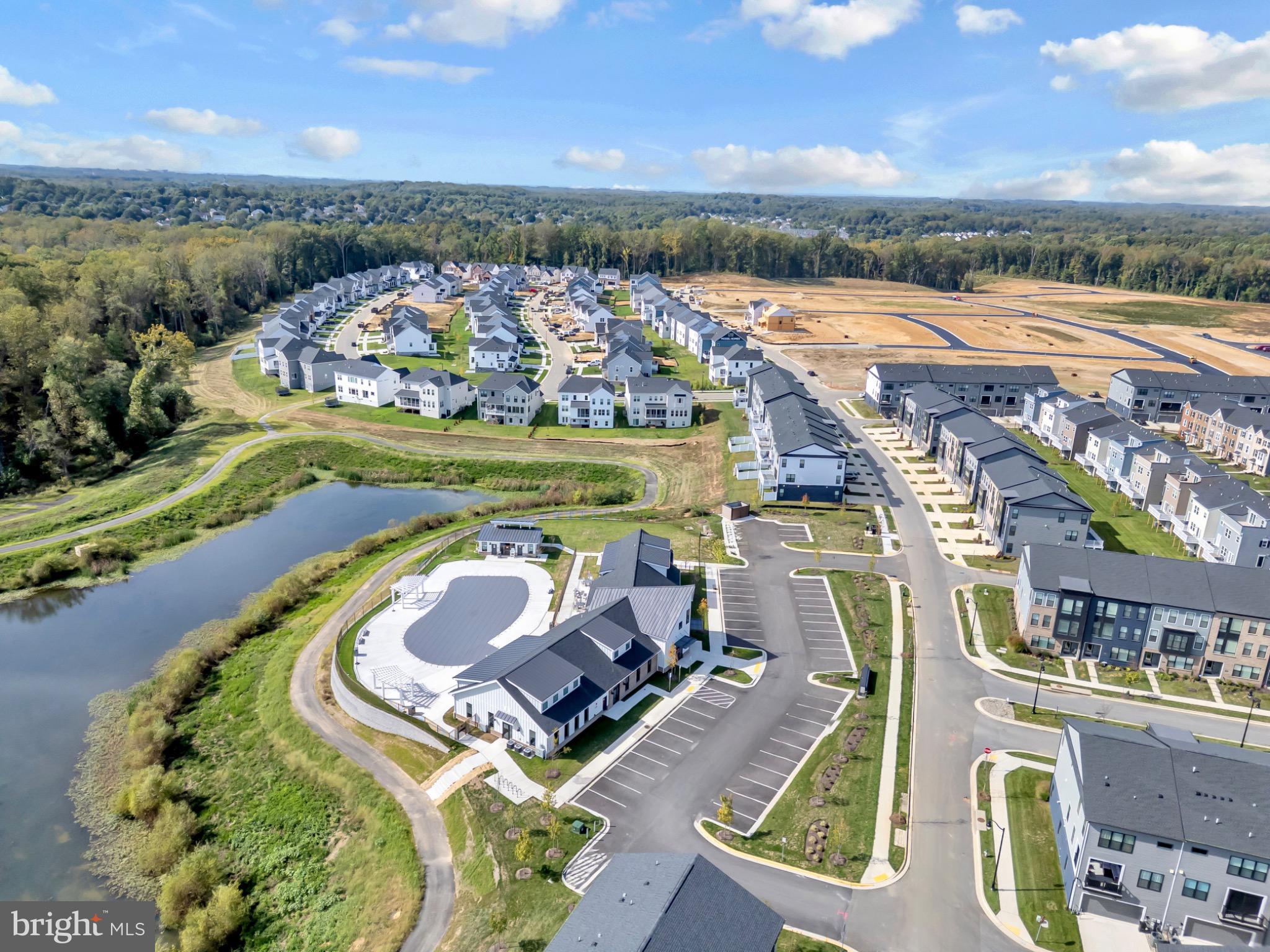 SOUTHLAKE - Residential