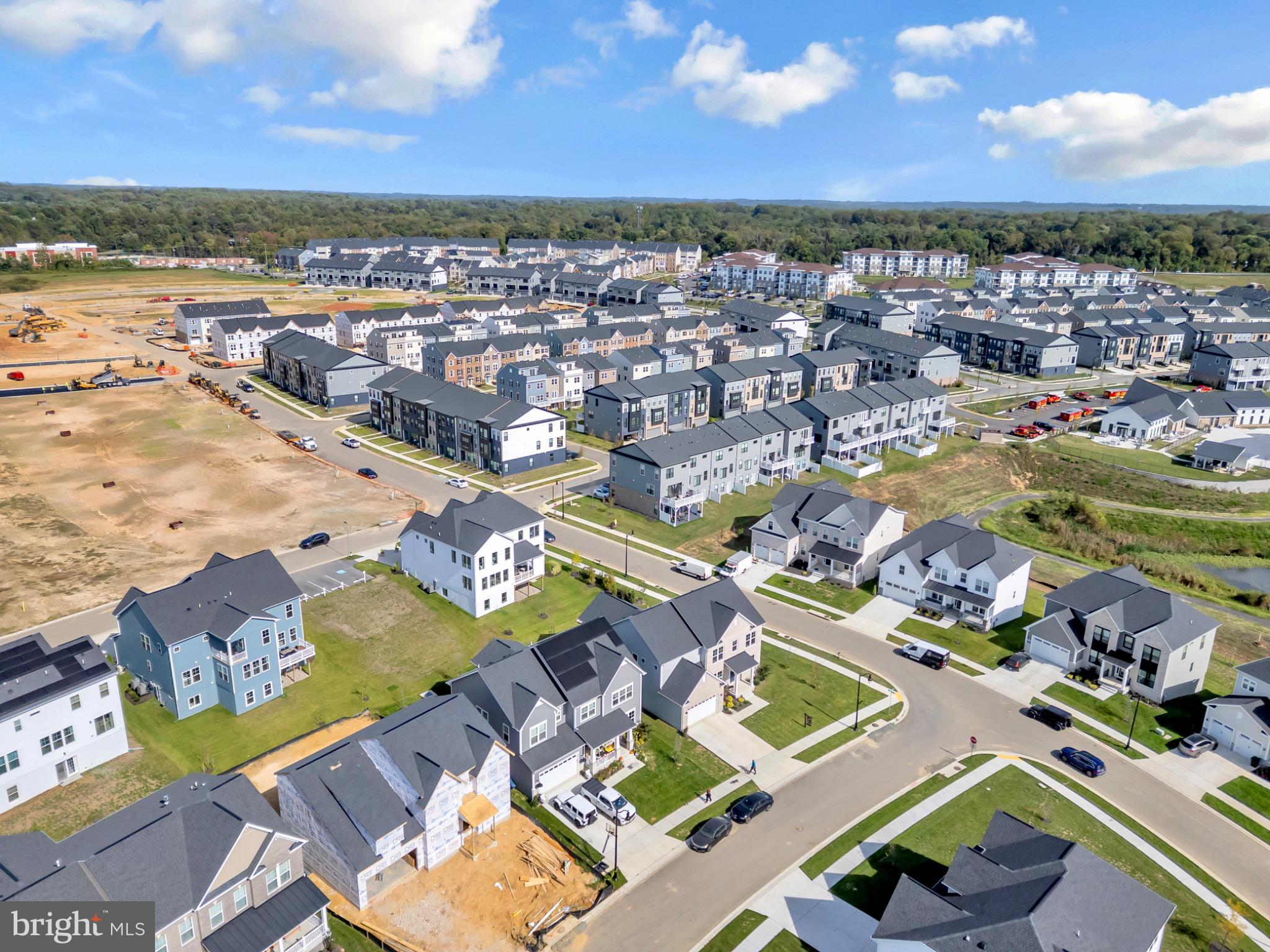 SOUTHLAKE - Residential