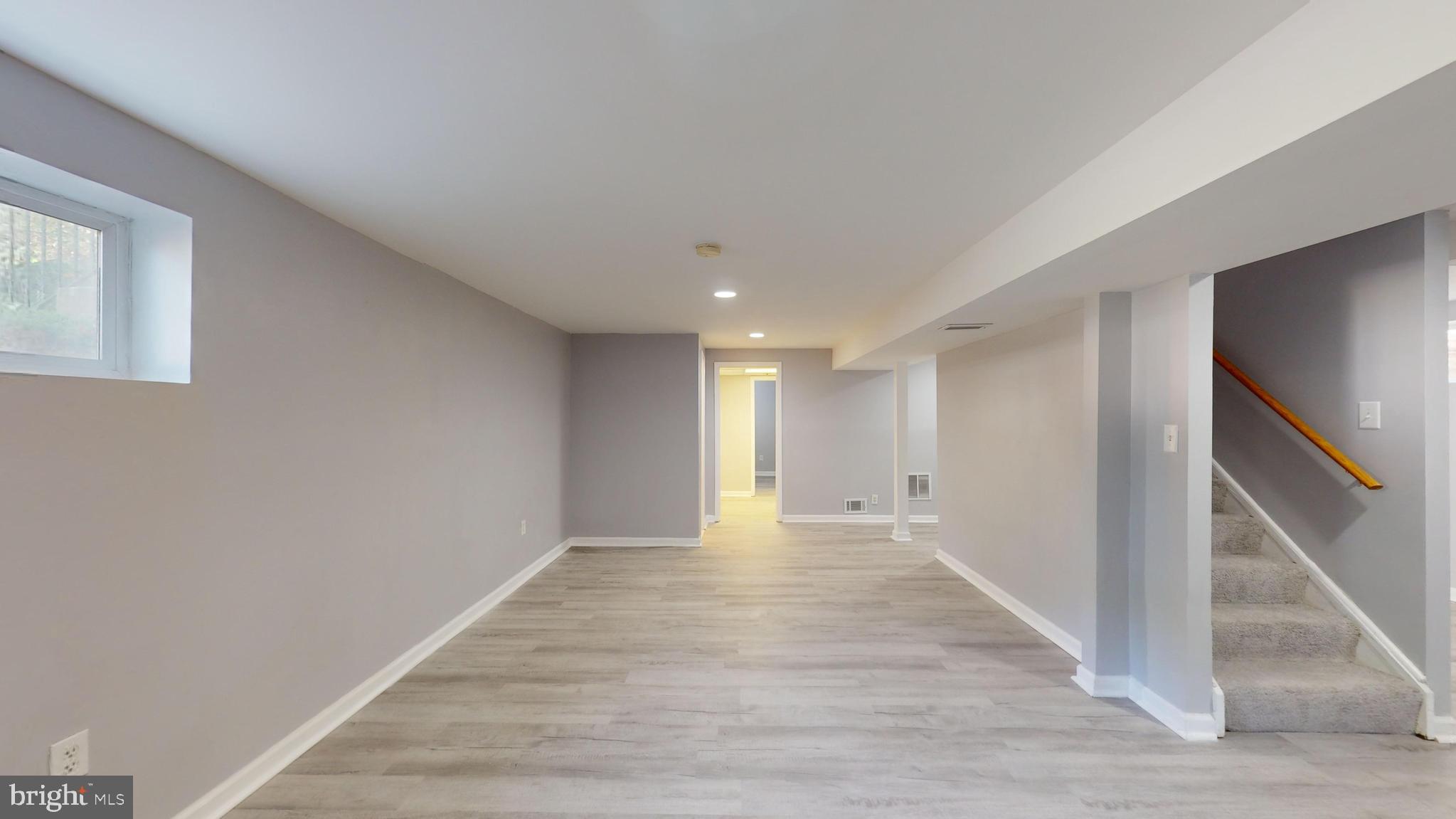 HOLLY SPRINGS - Residential