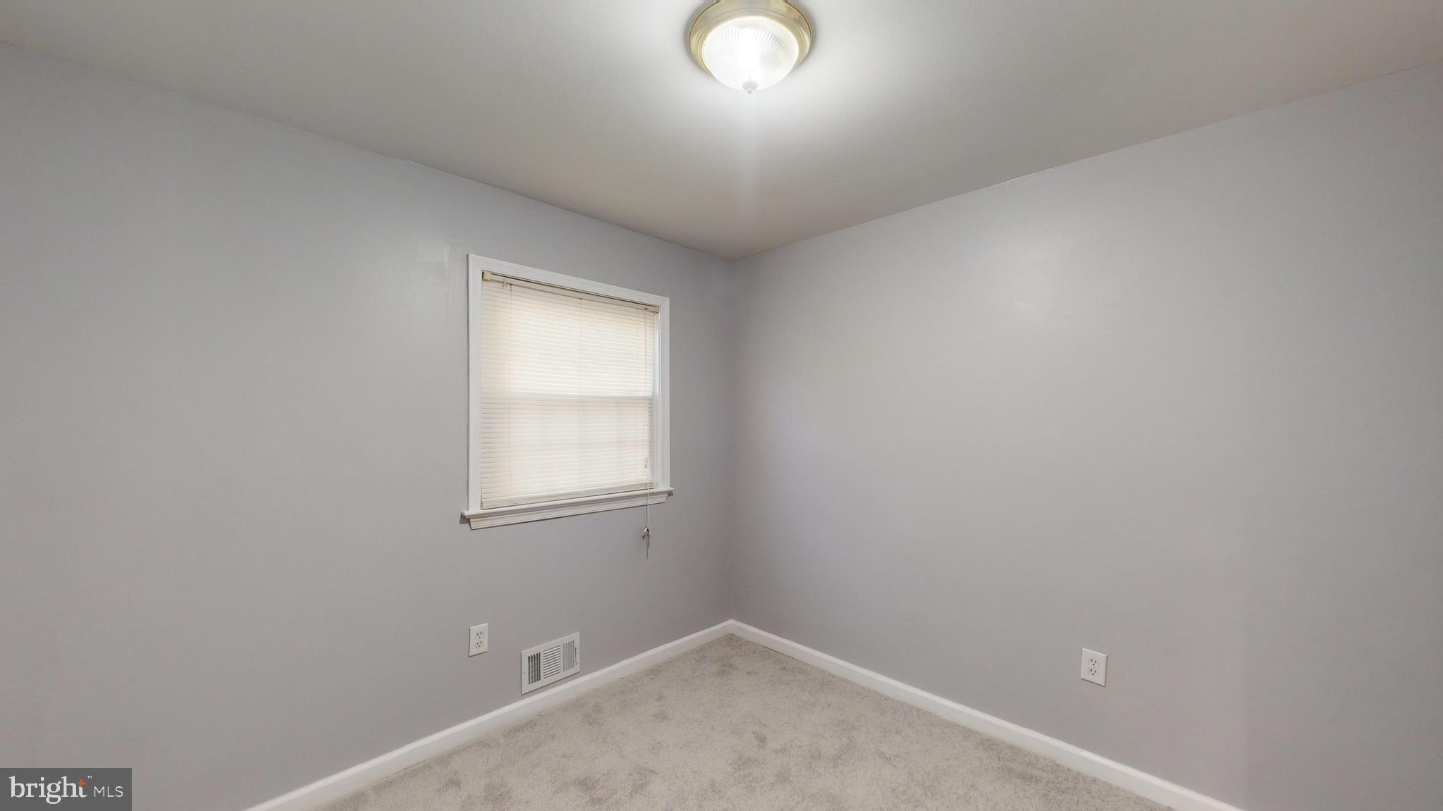 HOLLY SPRINGS - Residential