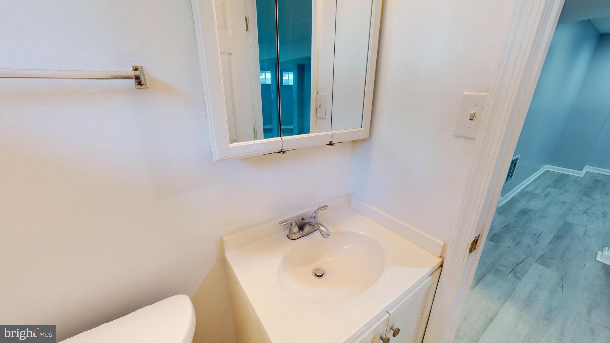 HOLLY SPRINGS - Residential