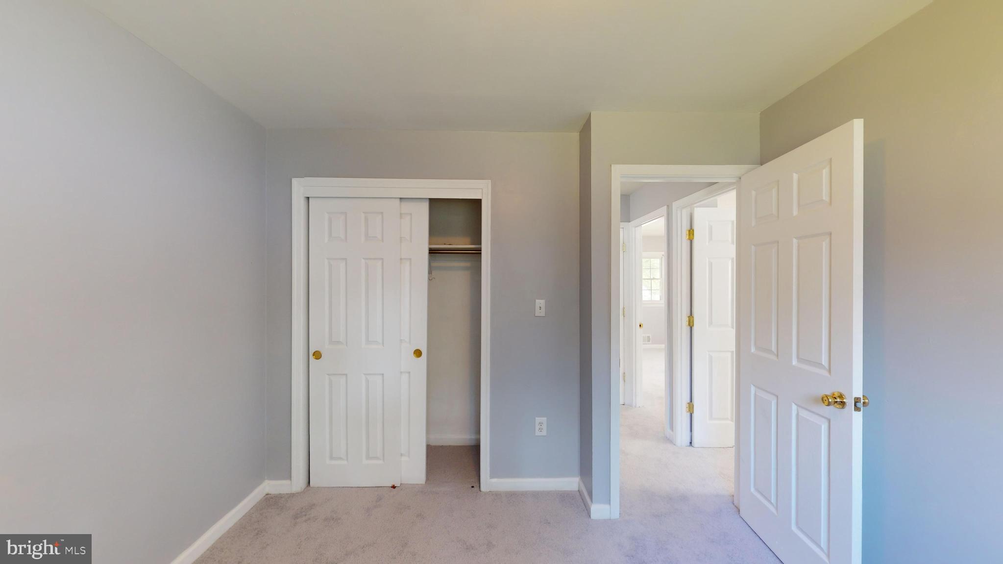 HOLLY SPRINGS - Residential