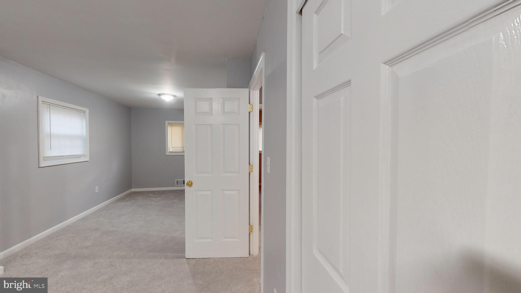 HOLLY SPRINGS - Residential