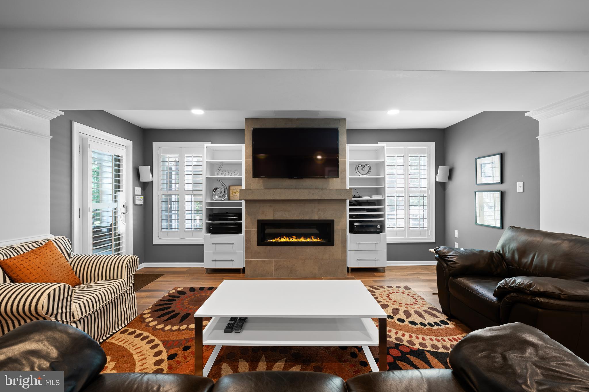 THE RESERVE - Residential