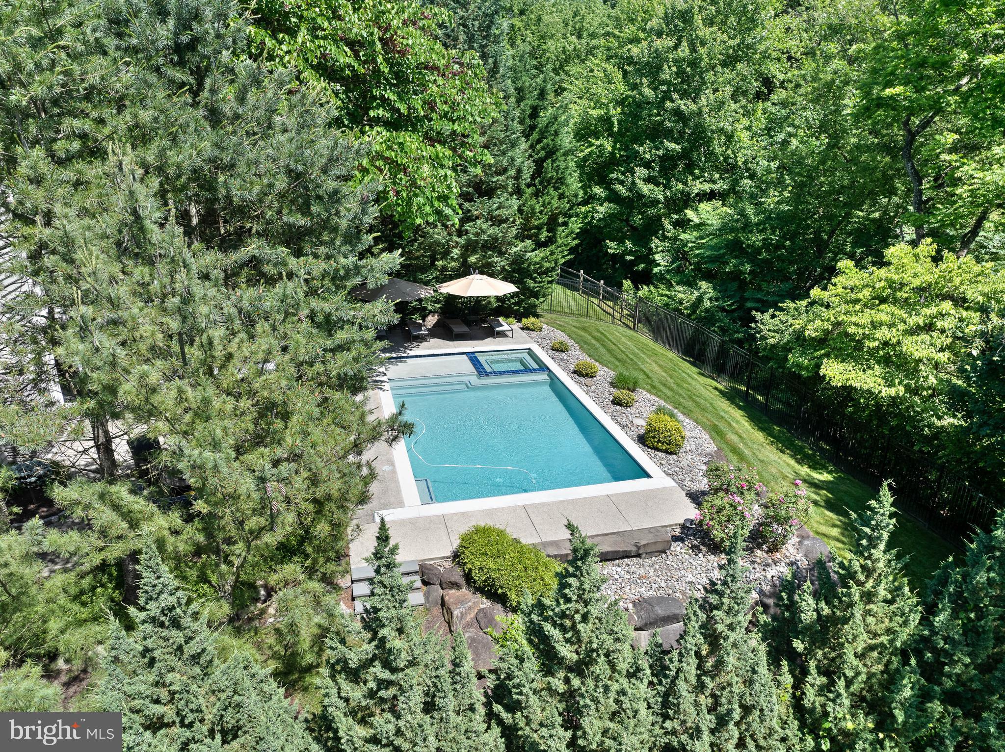 THE RESERVE - Residential