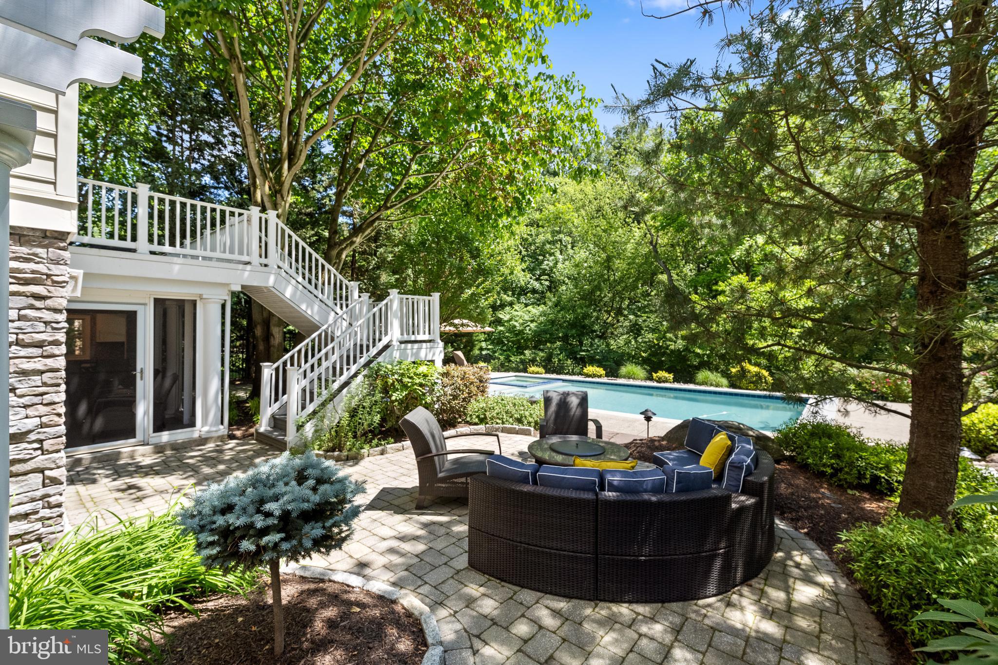 THE RESERVE - Residential