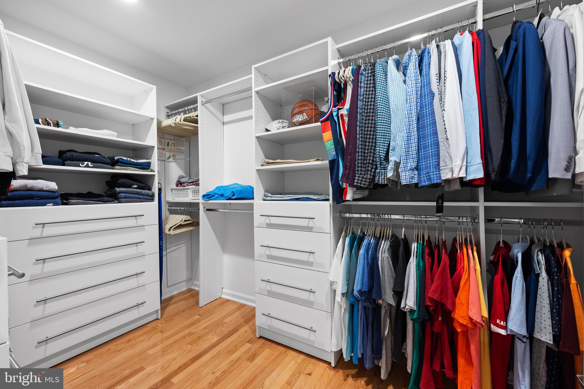 THE RESERVE - Residential