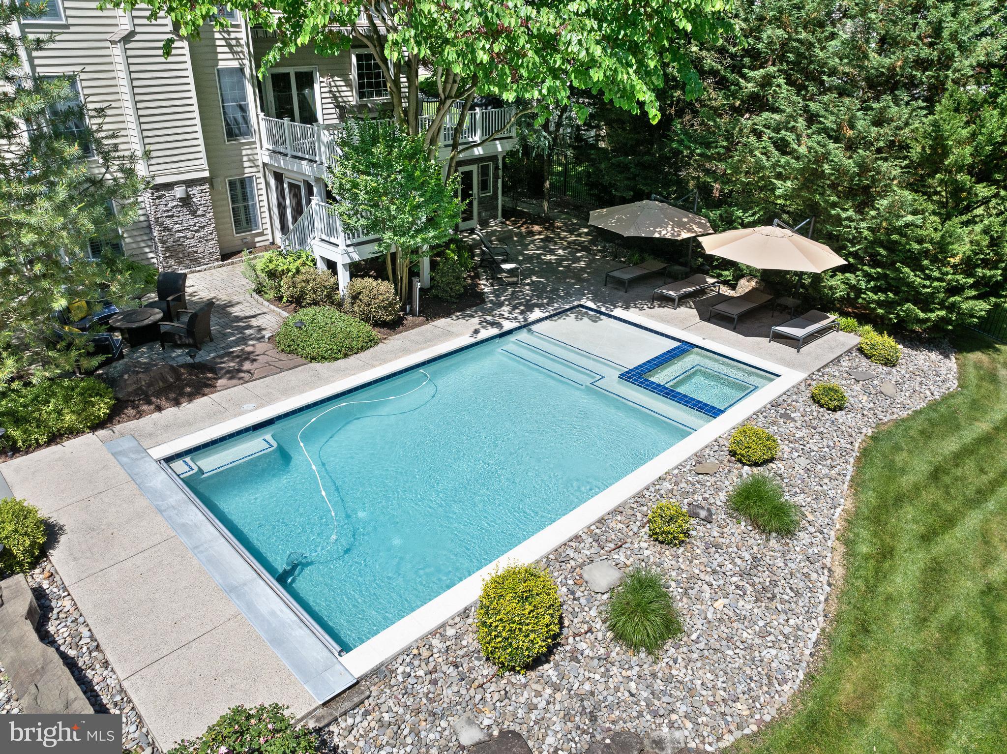 THE RESERVE - Residential