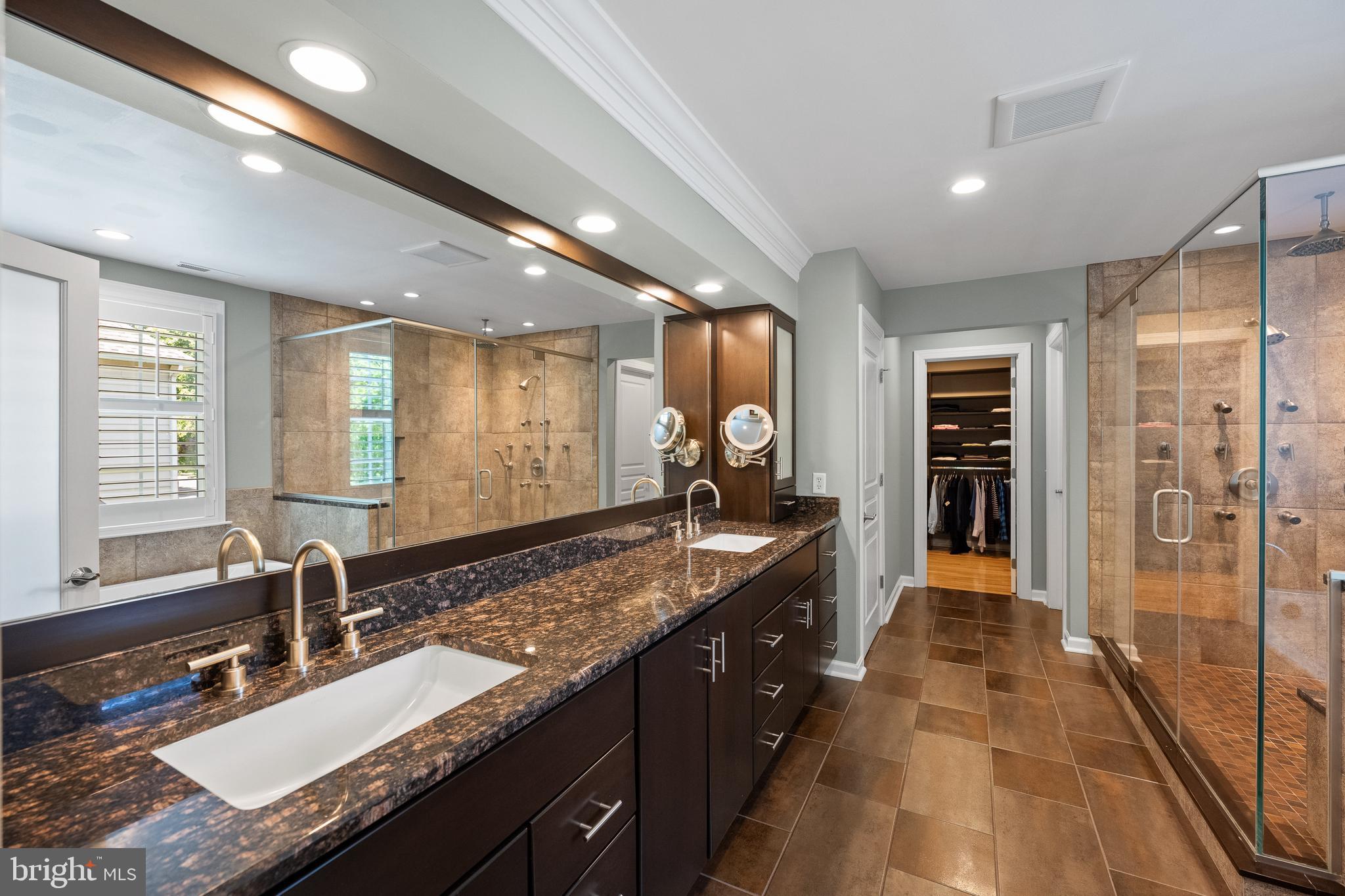 THE RESERVE - Residential