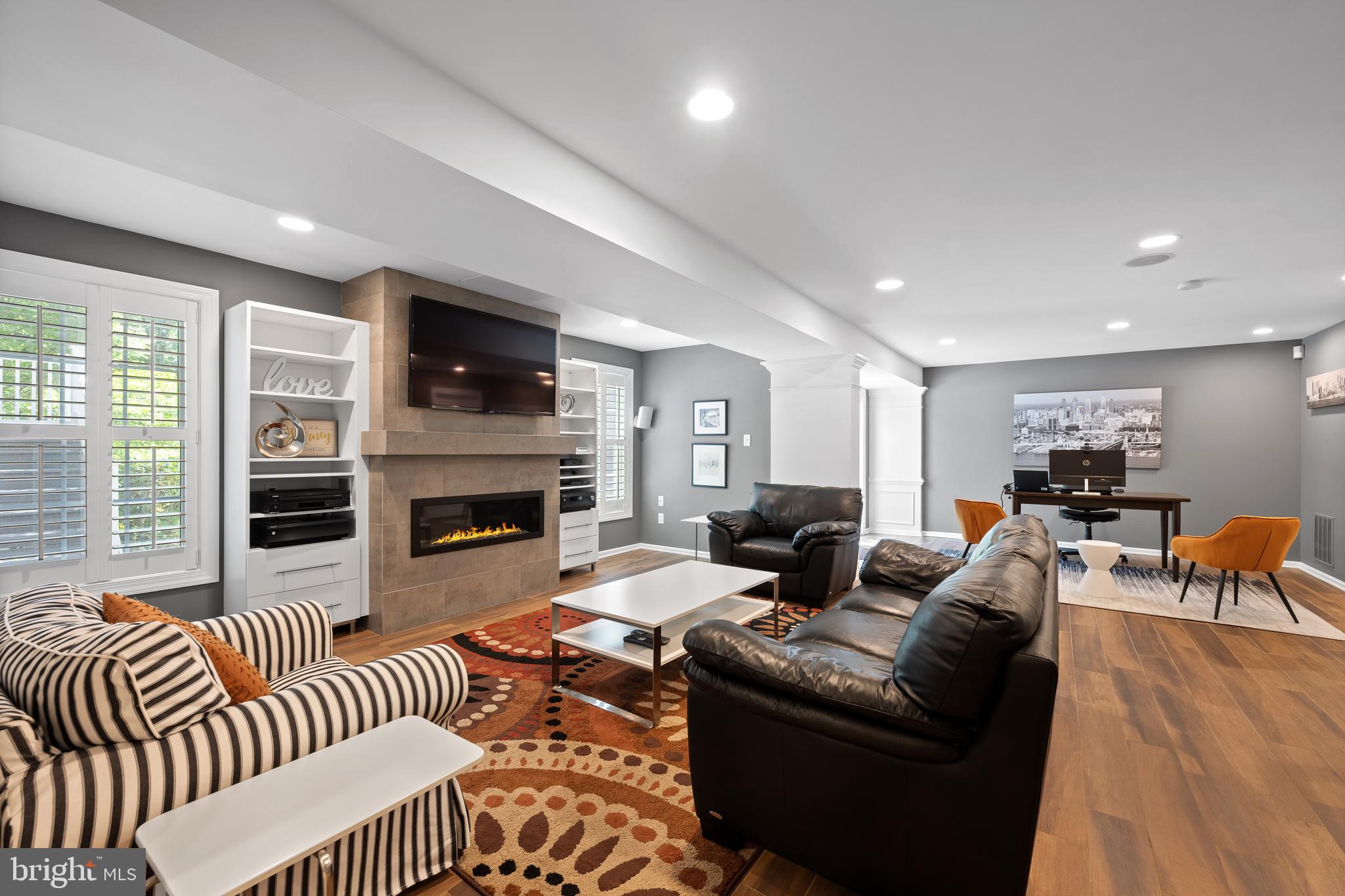 THE RESERVE - Residential